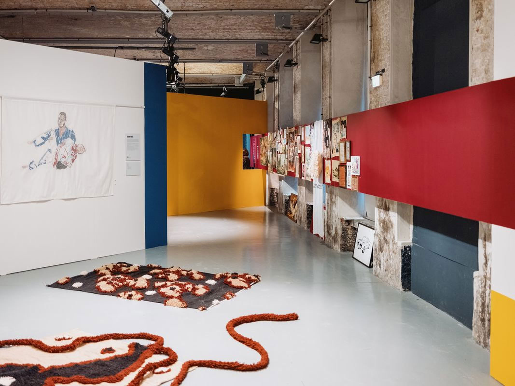 Broder Déborder - Exposition - 14 mars 2024 - Maison Folie de Wazemmes - Lille — At the Maison Folie Wazemmes, filmmaker Dominique Cabrera showcases a collective exhibition Broder Déborder - Women… - Image 10