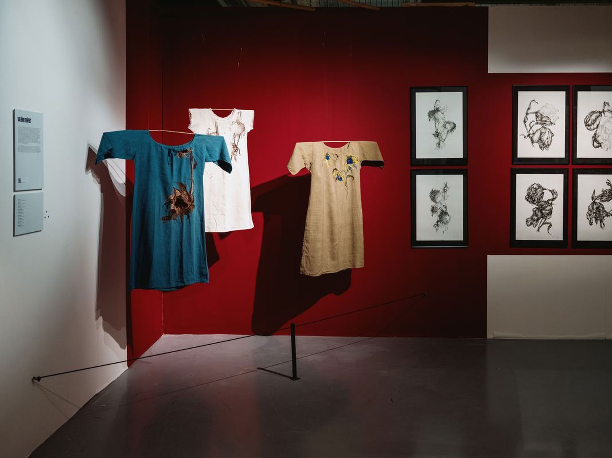 Broder Déborder - Exposition - 14 mars 2024 - Maison Folie de Wazemmes - Lille — At the Maison Folie Wazemmes, filmmaker Dominique Cabrera showcases a collective exhibition Broder Déborder - Women… - Image 11