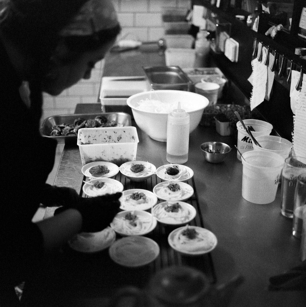 One evening when Chef Sarika Sor is invited by the Lille restaurant Bleu Canard for a four-hands dinner with Chef Ryo Nakamura , Mathieu Drouet captures the atmosphere in the dini… - Image 18