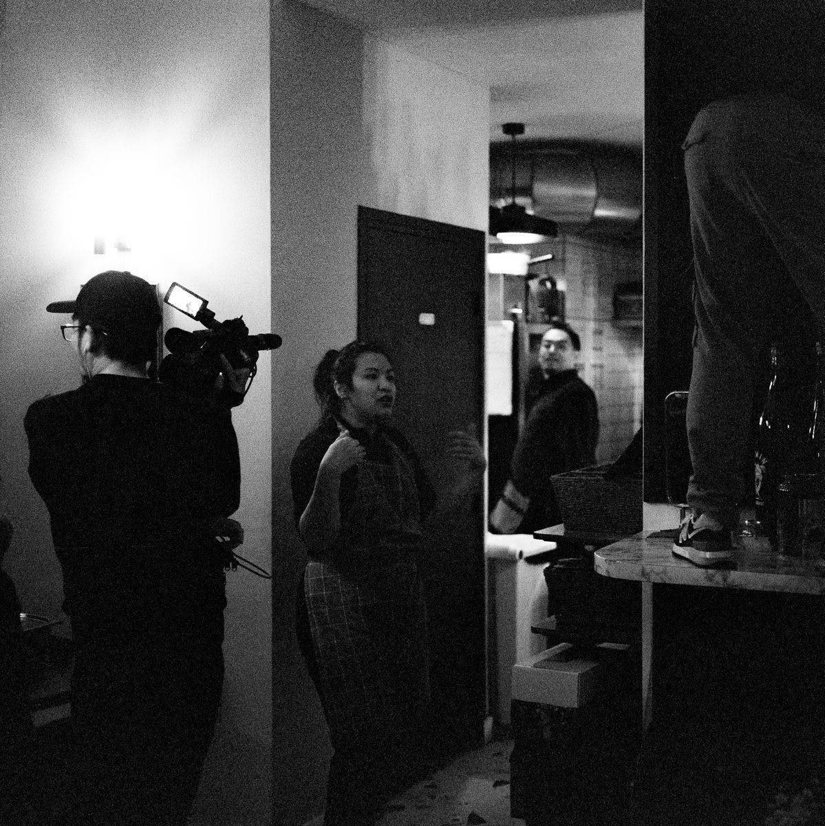 One evening when Chef Sarika Sor is invited by the Lille restaurant Bleu Canard for a four-hands dinner with Chef Ryo Nakamura , Mathieu Drouet captures the atmosphere in the dini… - Image 22