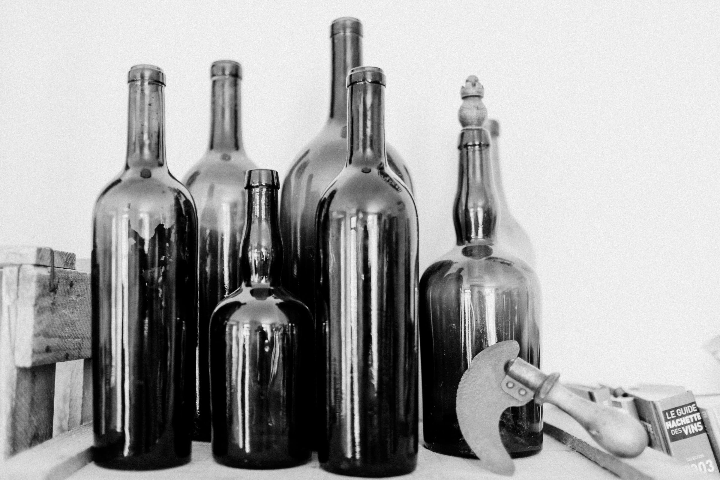 Wine estate photography: Saint Emilion - Bordeaux  - 2008. Saint Emilion represents the unique characteristics of a region's land affecting its produce. It… - Image 8