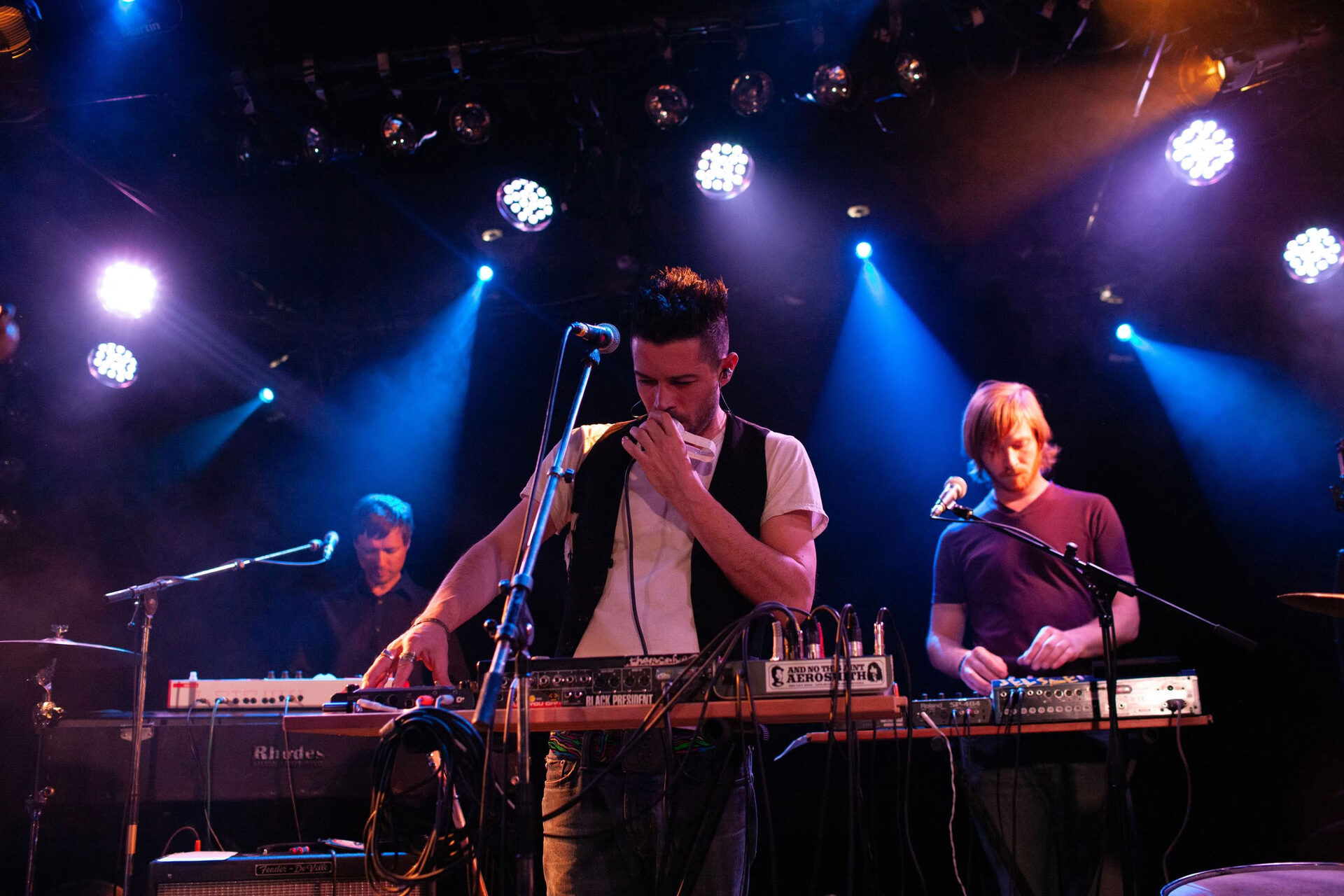 Concert photography — of 13&God — at L'Aeronef - Lille — (2011) - Image 19