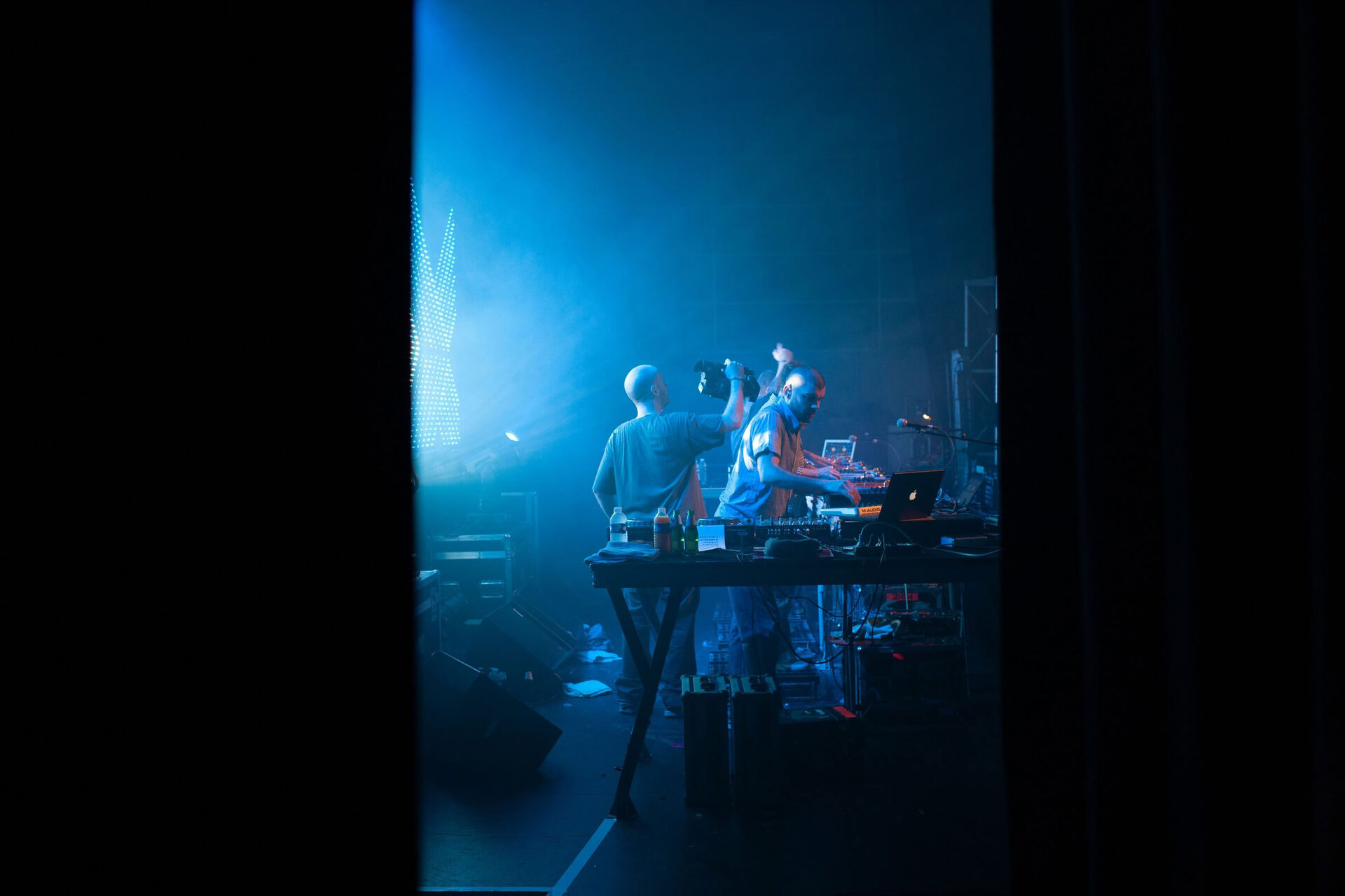Concert photography — of Birdy Nam Nam — at L'Aeronef - Lille — (2009) - Image 37