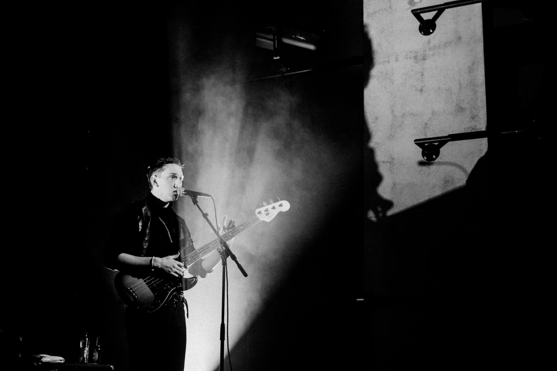 Concert photography — of The XX — at Le Grand Mix - Tourcoing — (2010) - Image 1