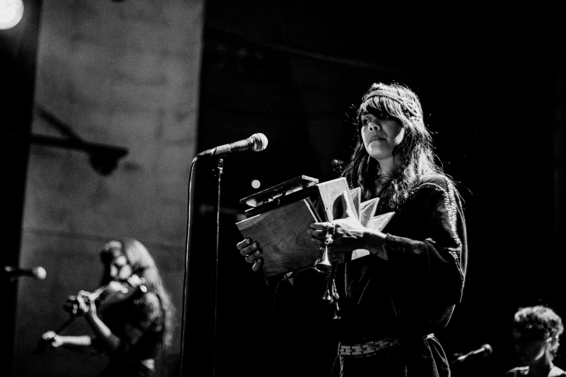 Concert photography — of Bat for Lashes — at Le Grand Mix - Tourcoing — (2007) - Image 9