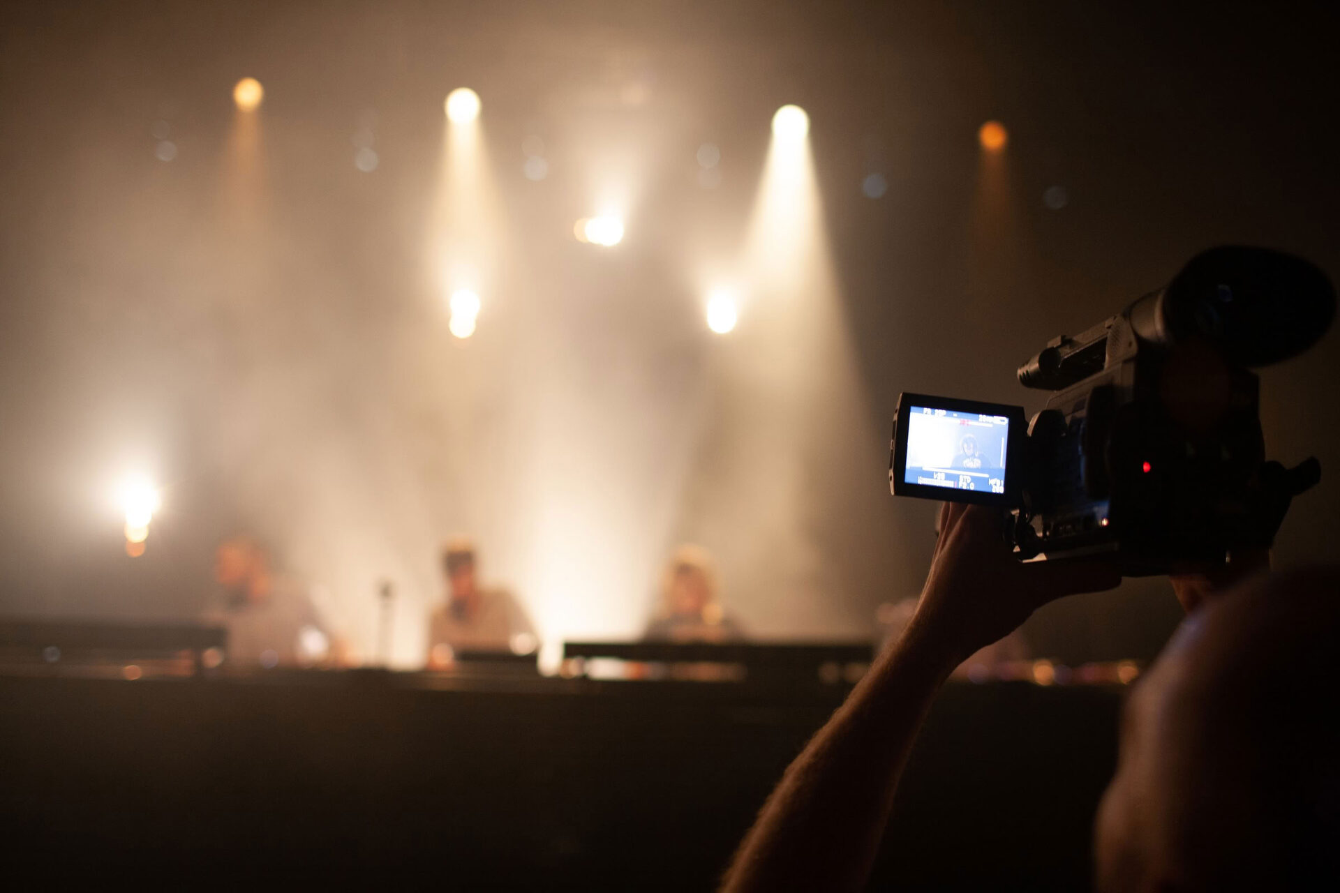 Concert photography — of Birdy Nam Nam — at L'Aeronef - Lille — (2009) - Image 19