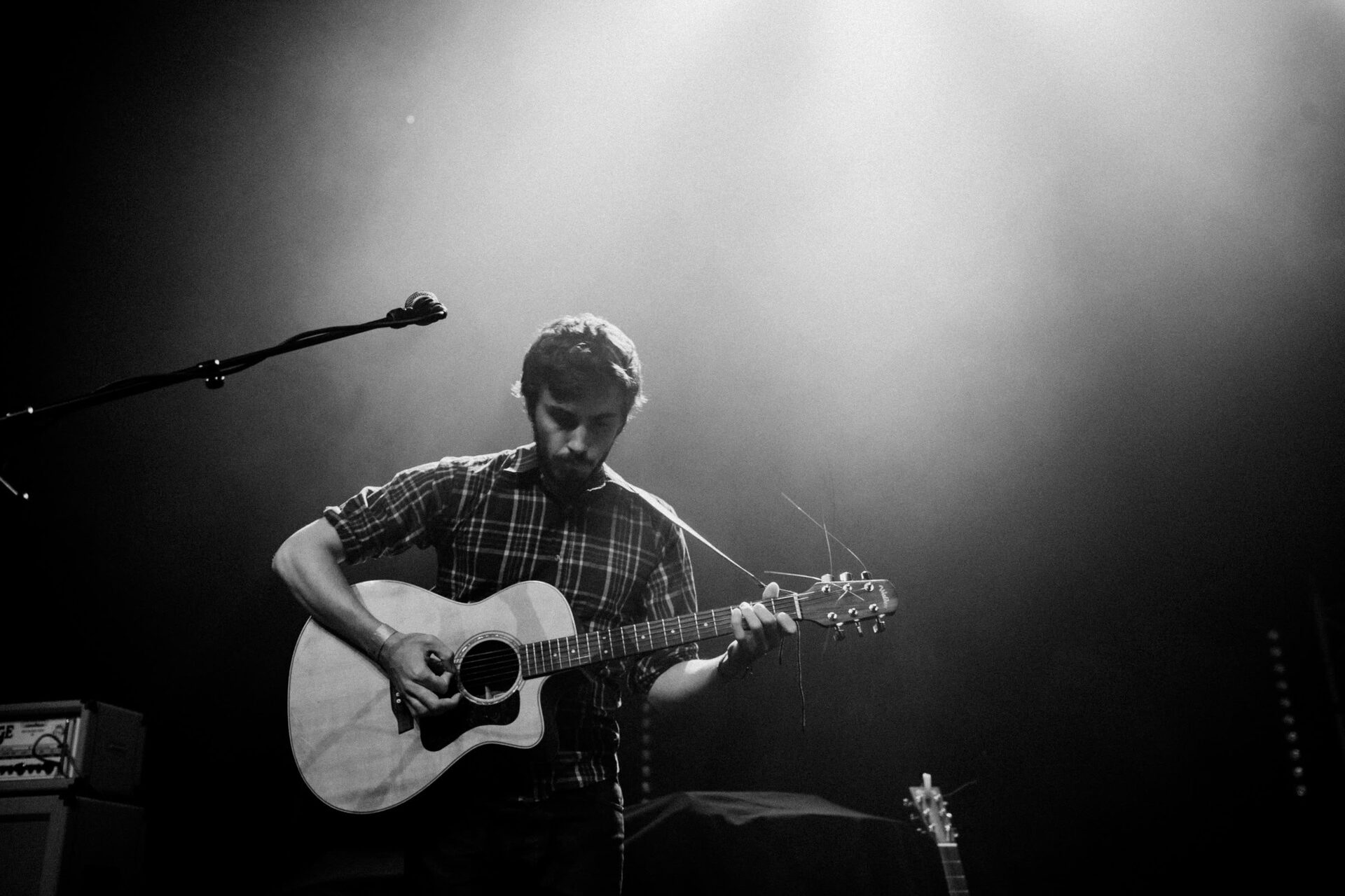 Concert photography — of Botibol — at Le Grand Mix - Tourcoing — (2011) - Image 2
