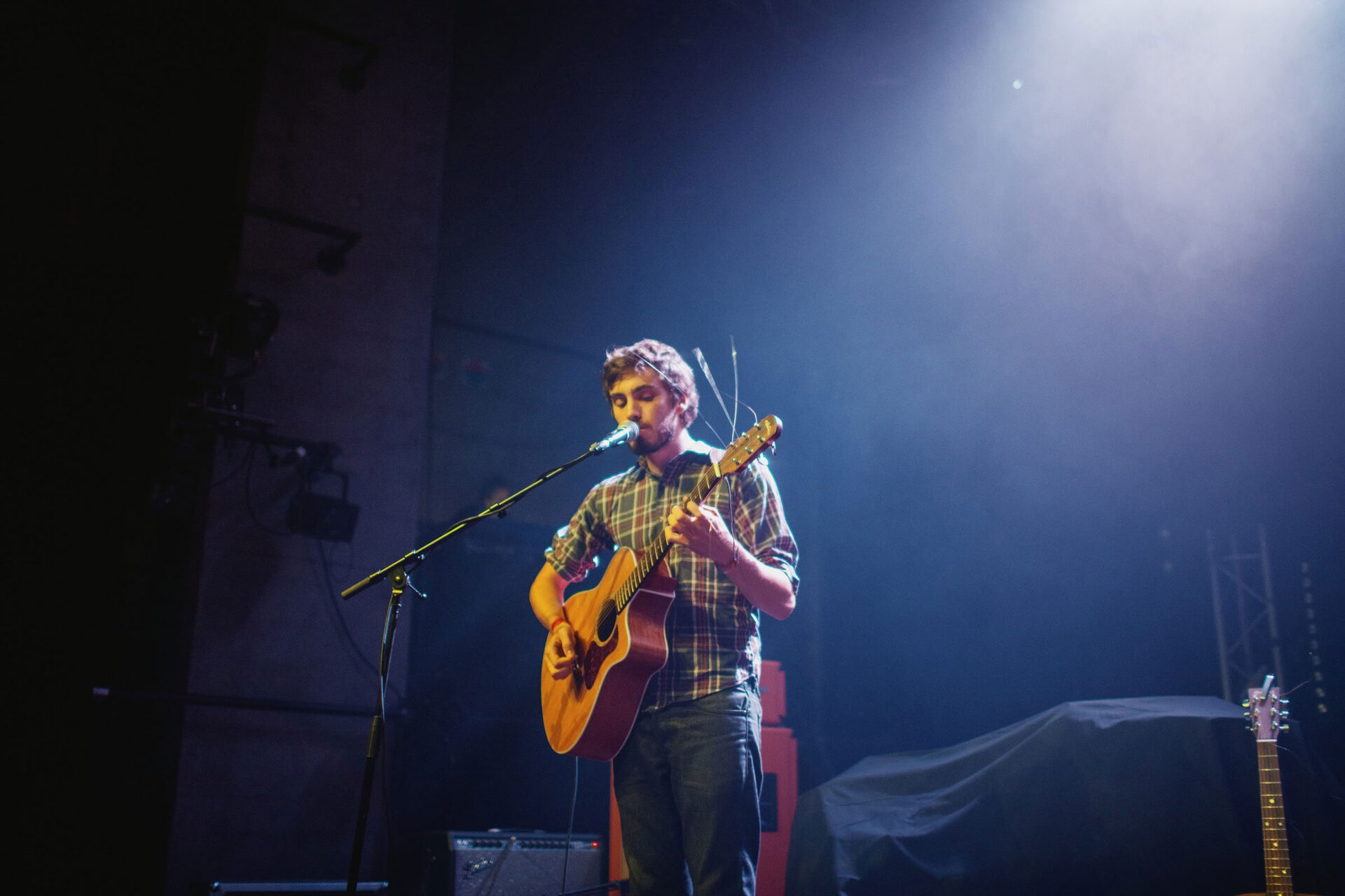 Concert photography — of Botibol — at Le Grand Mix - Tourcoing — (2011) - Image 4