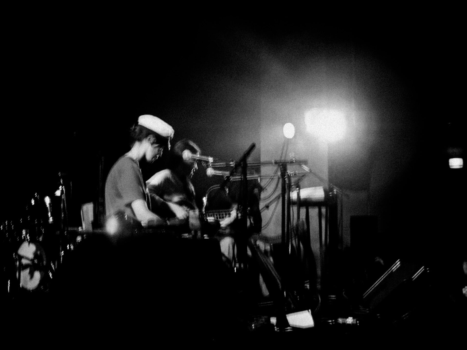 Concert photography — of Cocorosie — at Le Grand Mix - Tourcoing — (2004) - Image 2