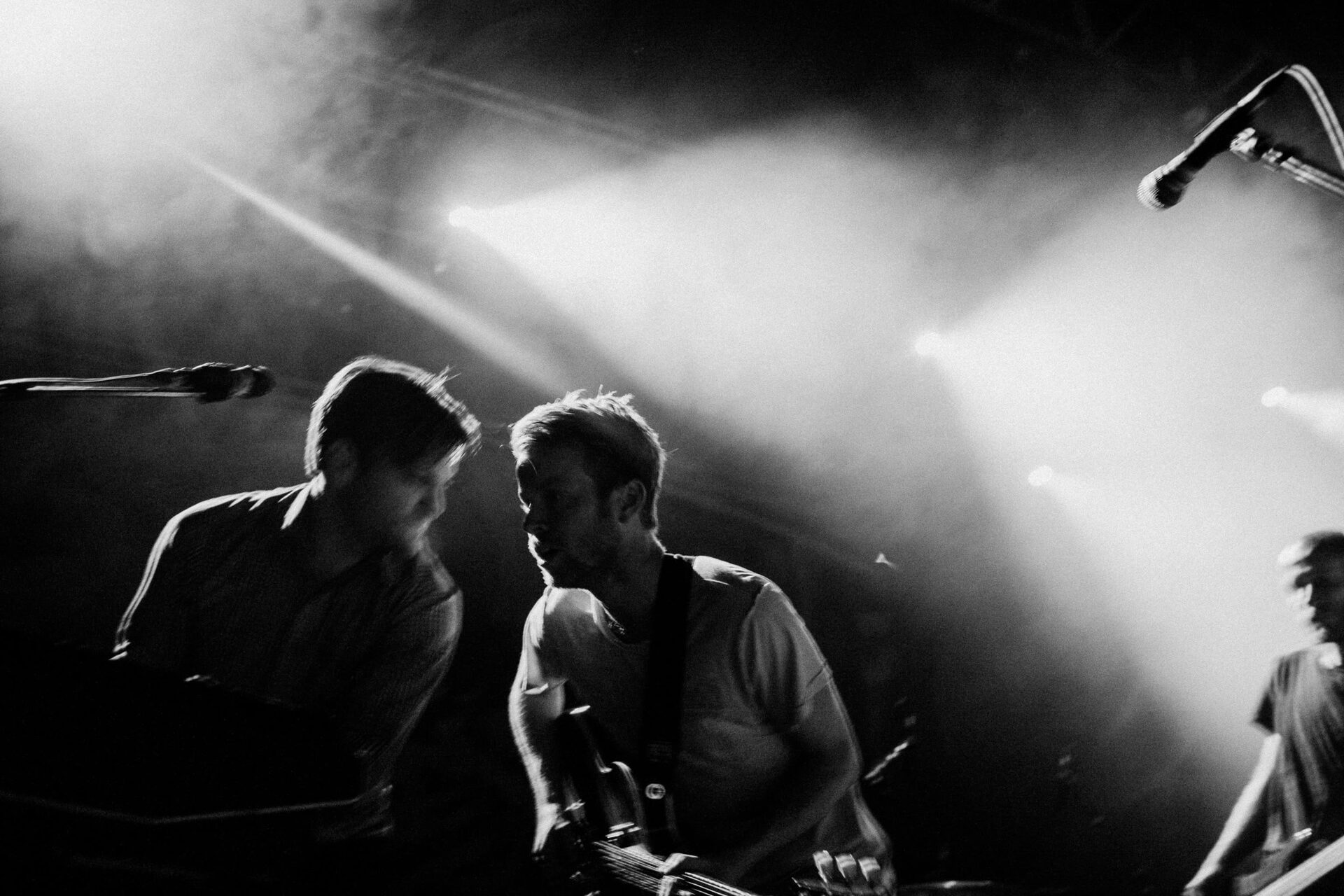 Concert photography — of Cold War Kids — at L'Aeronef - Lille — (2009)