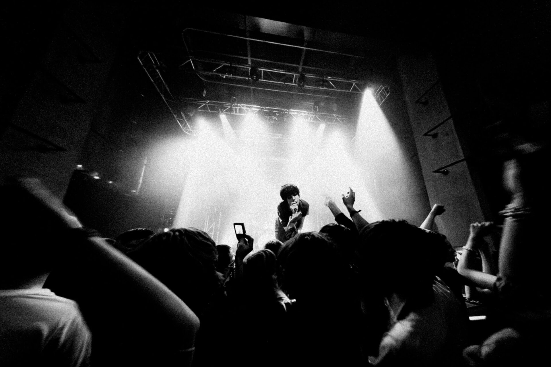 Concert photography — of Crystal Castle — at Le Grand Mix - Tourcoing — (2008) - Image 7