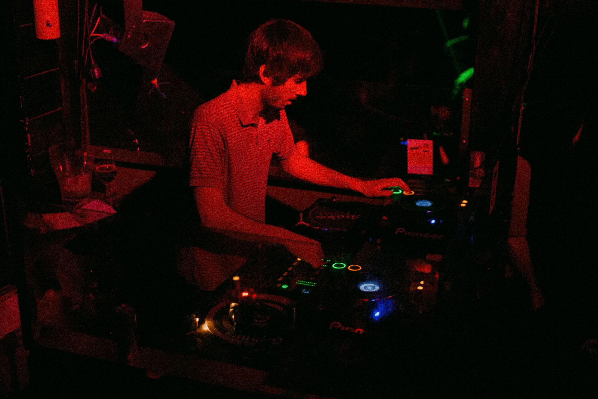 Concert photography — of Detect — at Divers - Lille — (2008) - Image 7