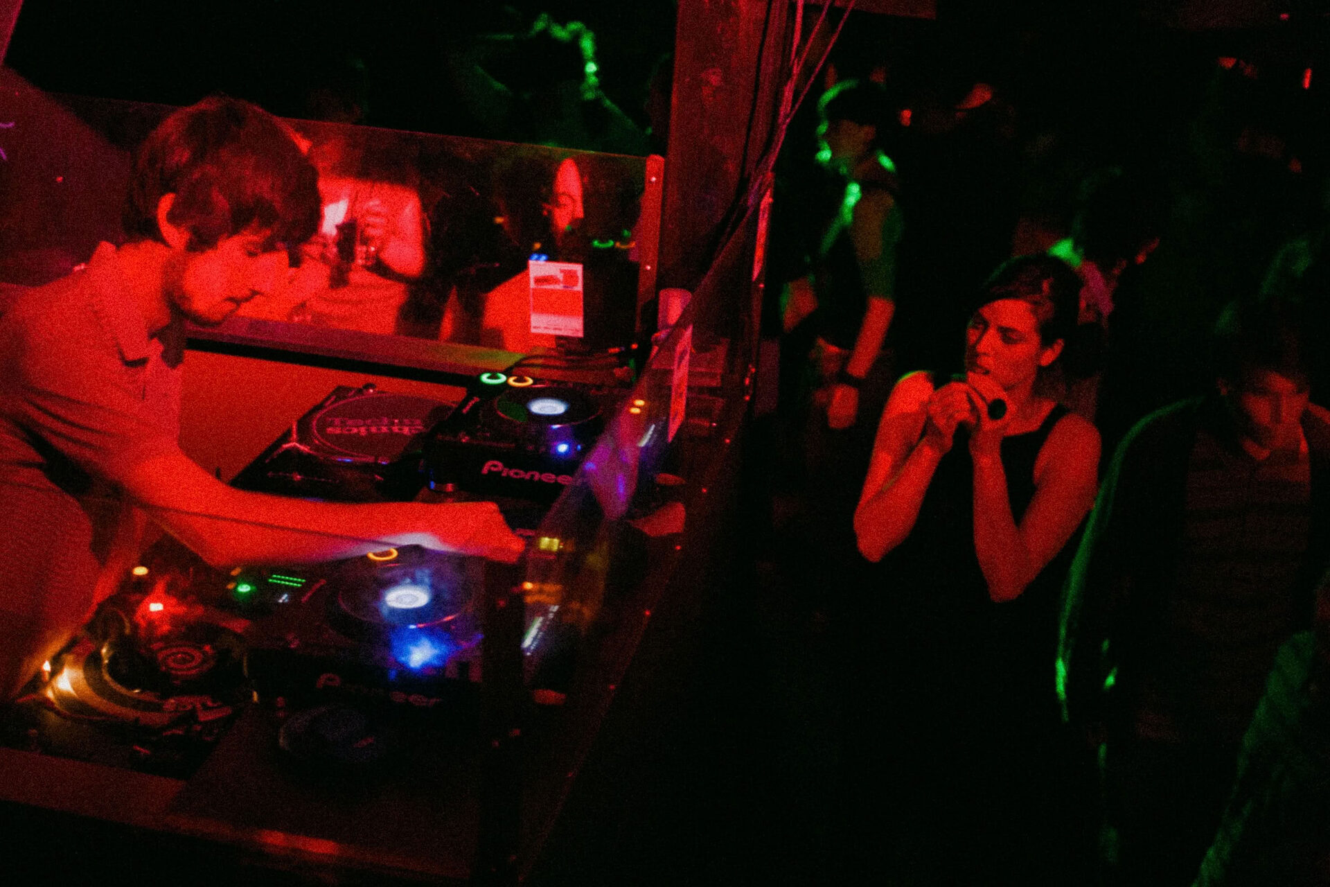 Concert photography — of Detect — at Divers - Lille — (2008) - Image 9