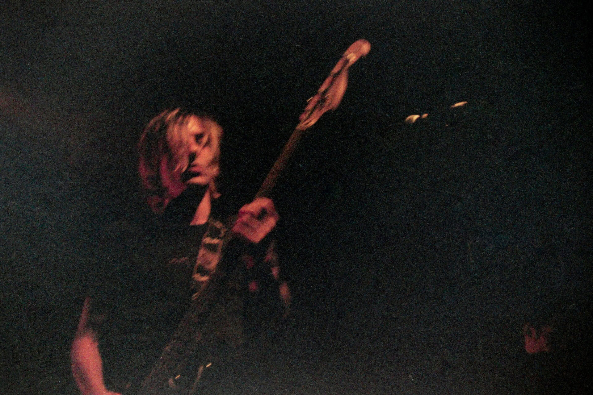 Concert photography — of dEUS — at L'Aéronef - Lille — (1999) - Image 5