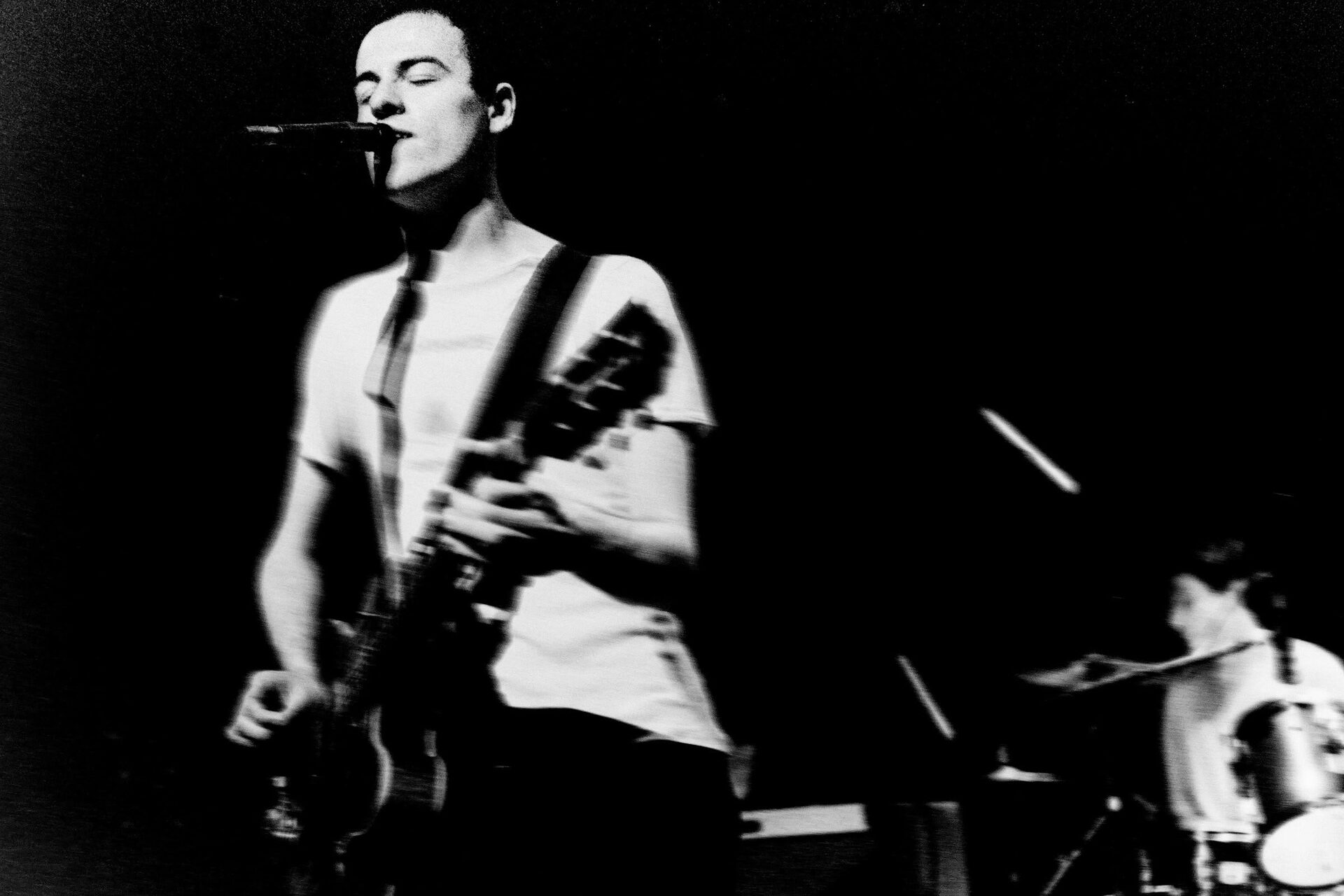 Concert photography — of Dominique A — at Le Pharos - Arras — (1996) - Image 13