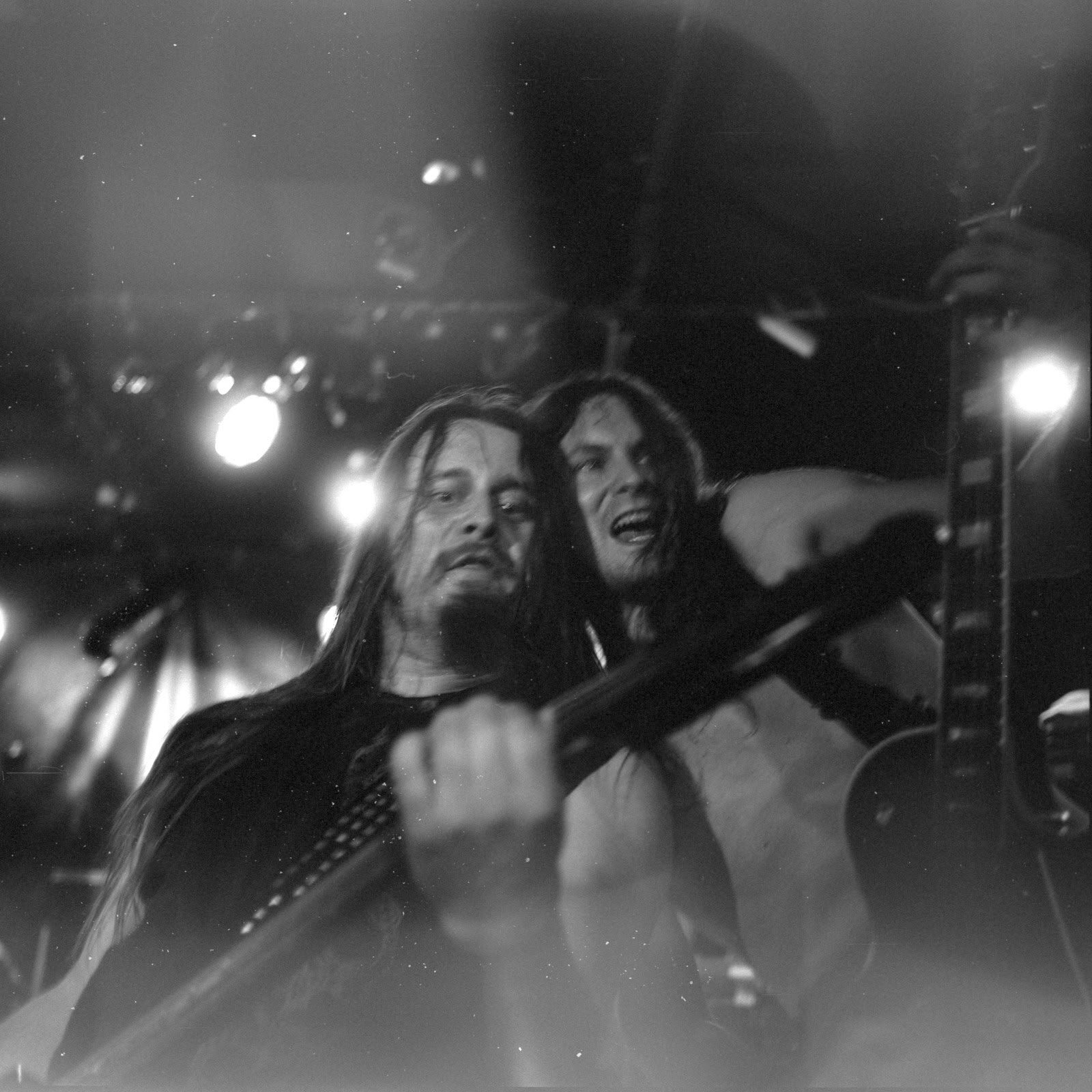 Concert photography — of Enslaved — at L'Aeronef - Lille — (2011) - Image 4