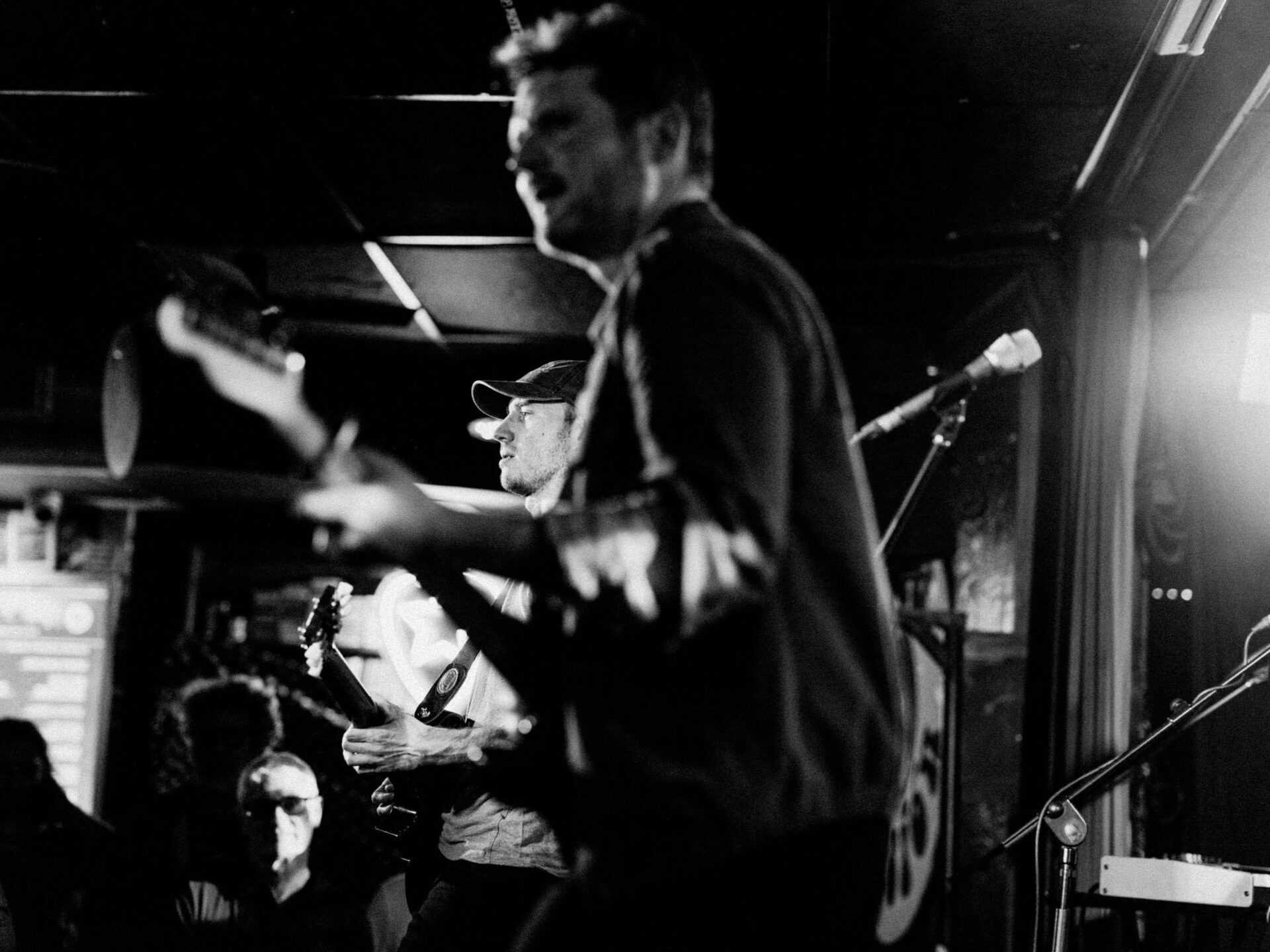 Concert photography — of Exsonvaldes — at Loco Club - Valencia — (2024) - Image 28