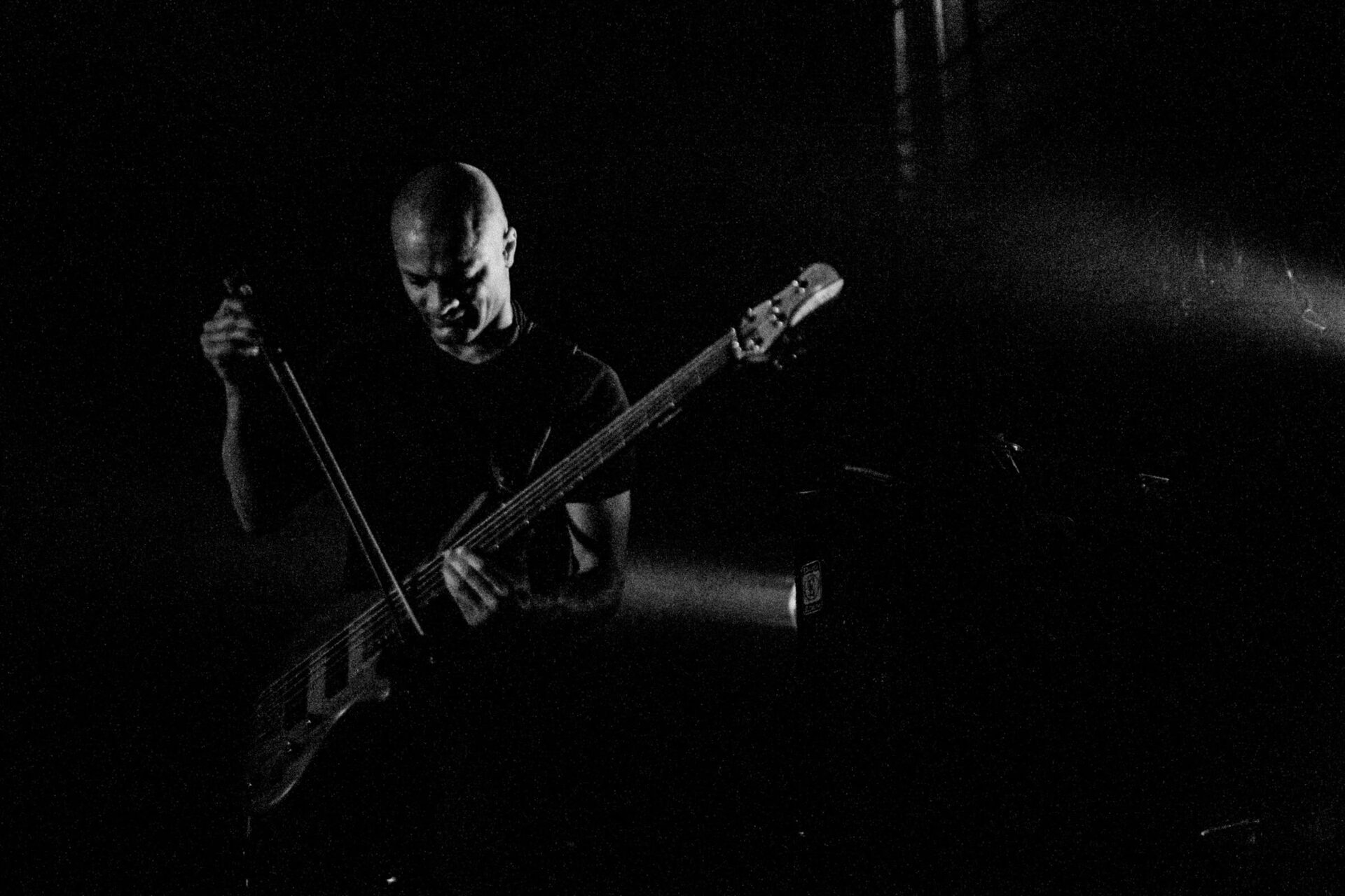 Concert photography — of Ez3kiel — at 1er April 2004 - Le Splendid - Lille — (2023) - Image 4