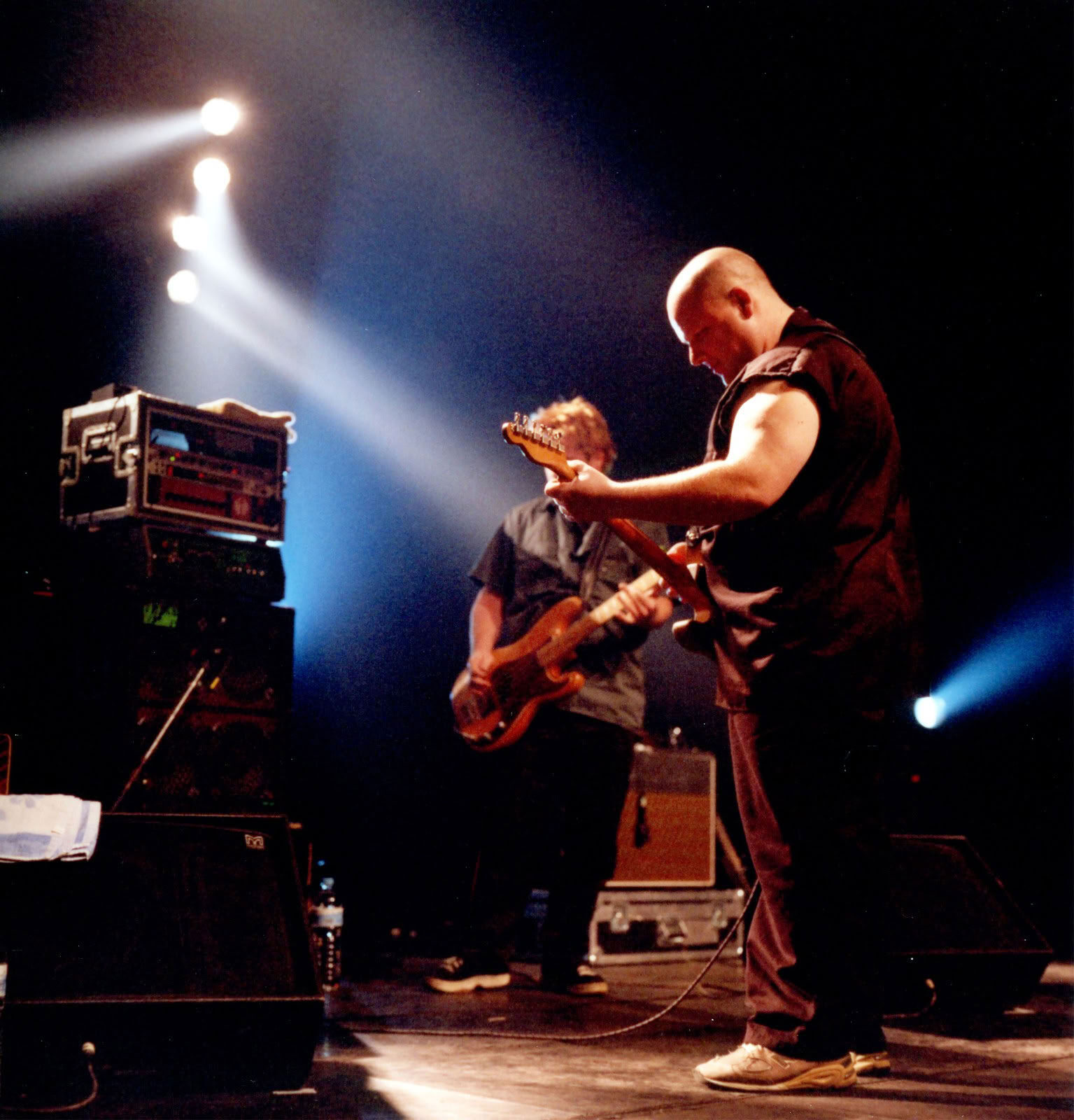 Concert photography — of Frank Black and the Catholics — at L'Aeronef - Lille — (2001) - Image 2