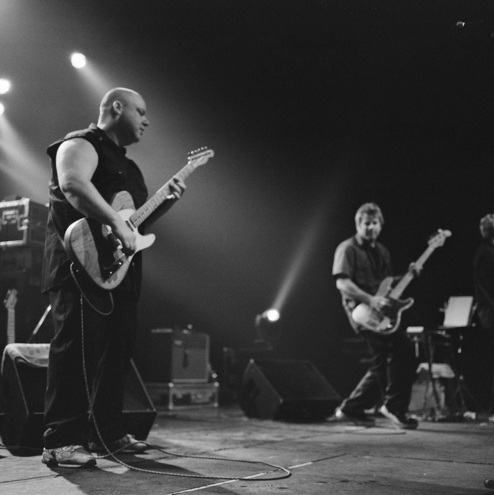 Concert photography — of Frank Black and the Catholics — at L'Aeronef - Lille — (2001) - Image 16