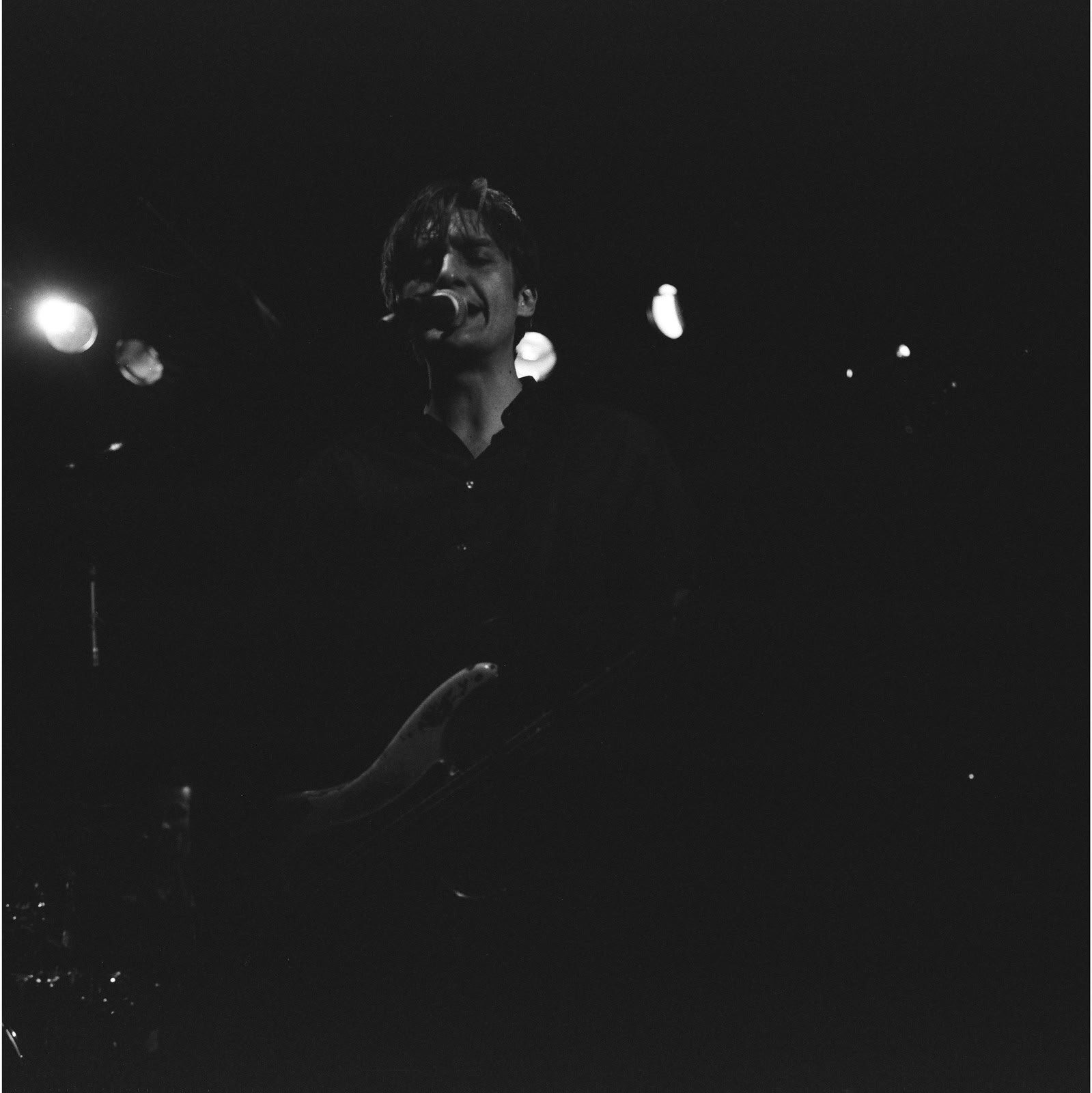 Concert photography — of Frank Black and the Catholics — at L'Aeronef - Lille — (2001) - Image 17