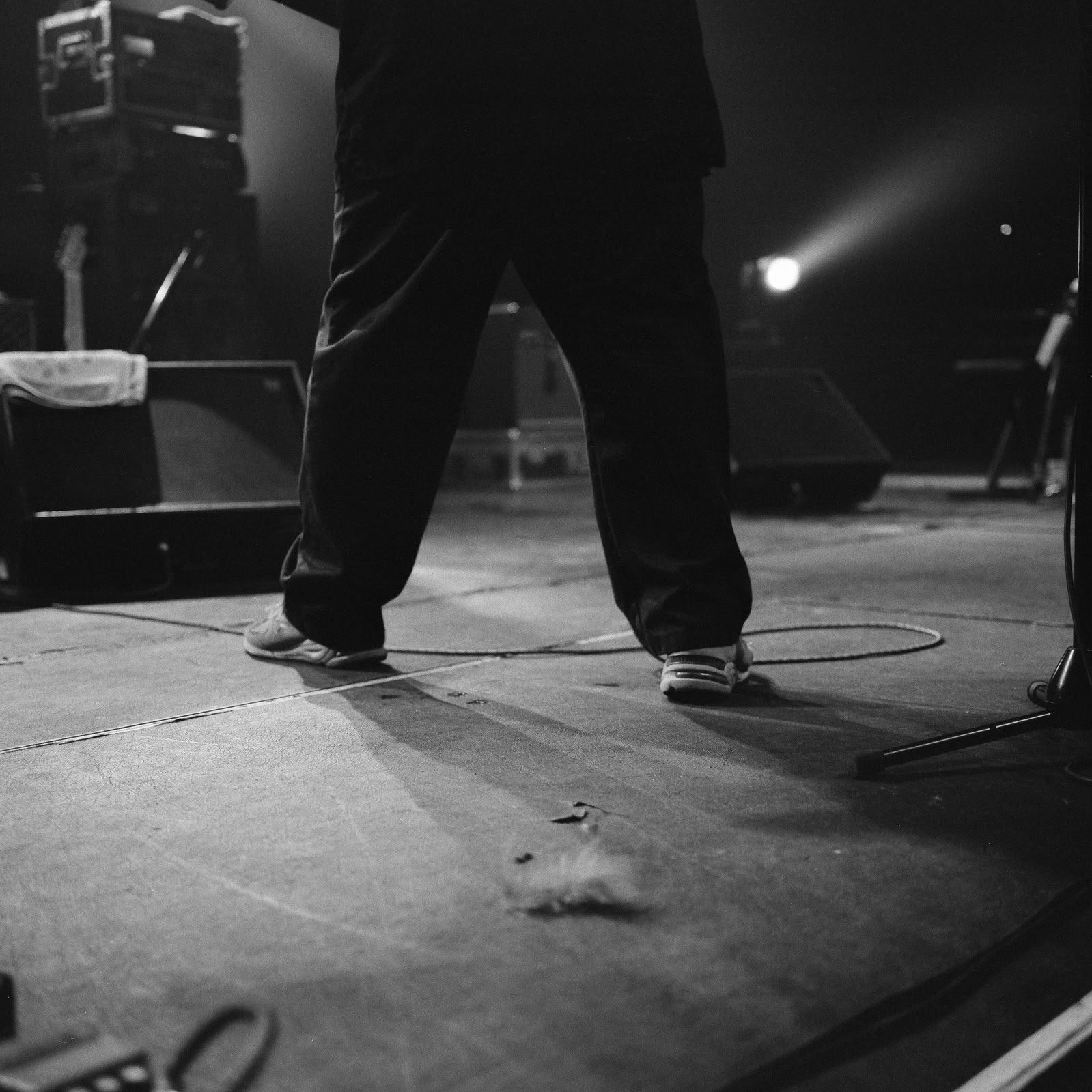 Concert photography — of Frank Black and the Catholics — at L'Aeronef - Lille — (2001) - Image 24