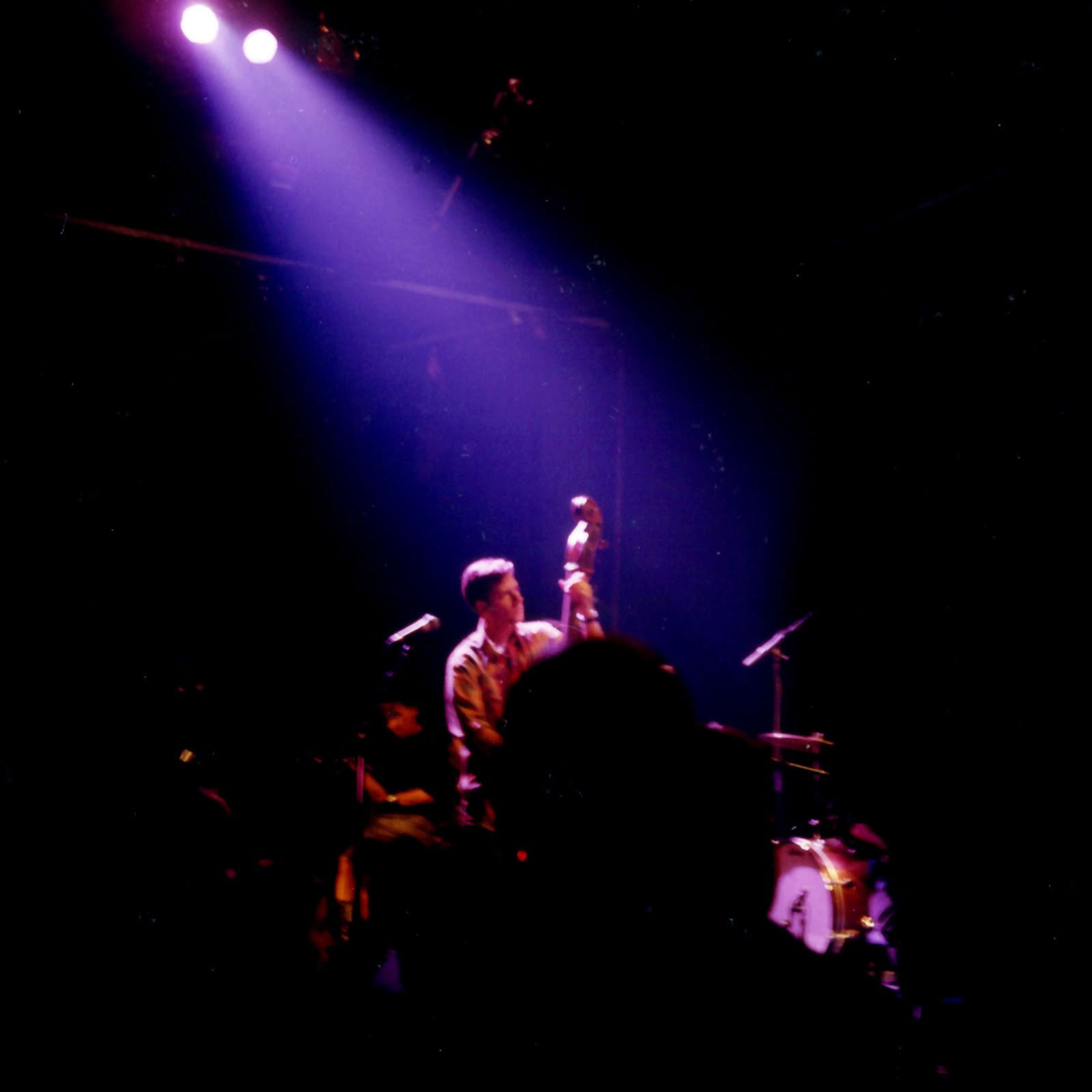Concert photography — of Giant Sand — at Le Pharos - Arras — (2000) - Image 6