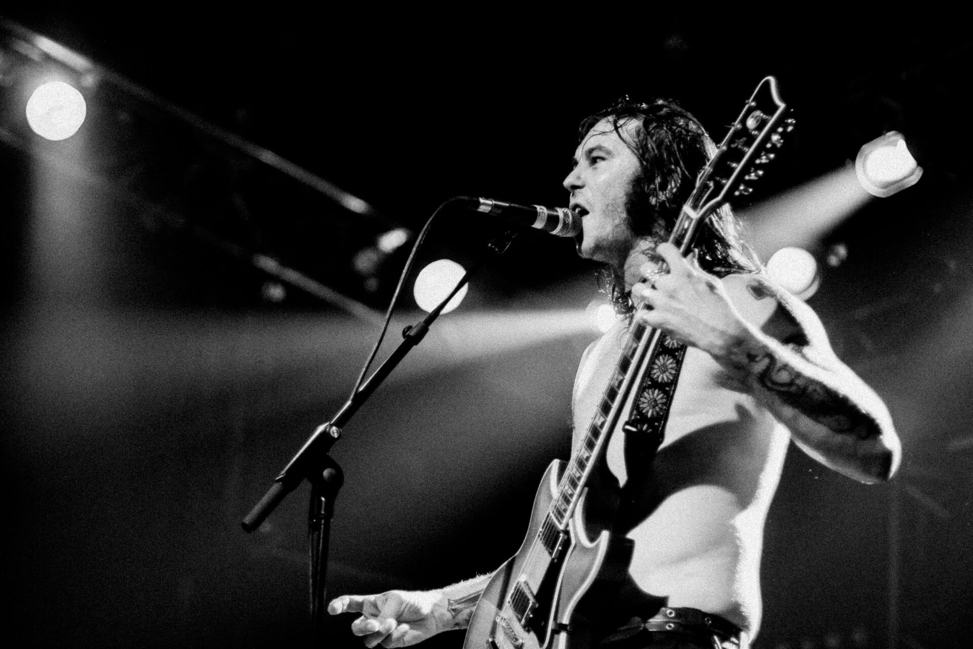 Concert photography — of High on Fire — at La Loco - Paris — (2023) - Image 5