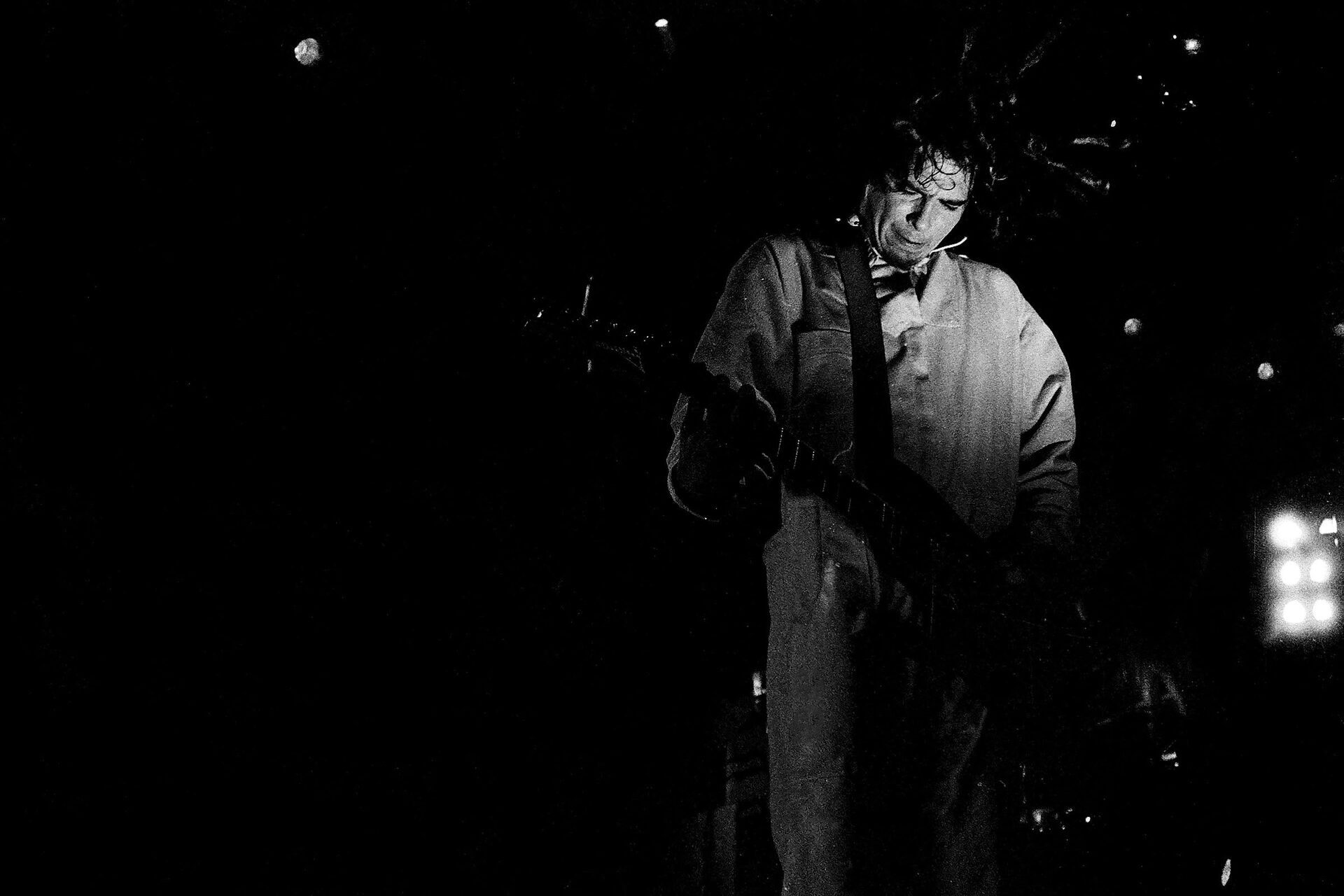 Concert photography — of Korn — at L'Aeronef - Lille — (1997) - Image 15