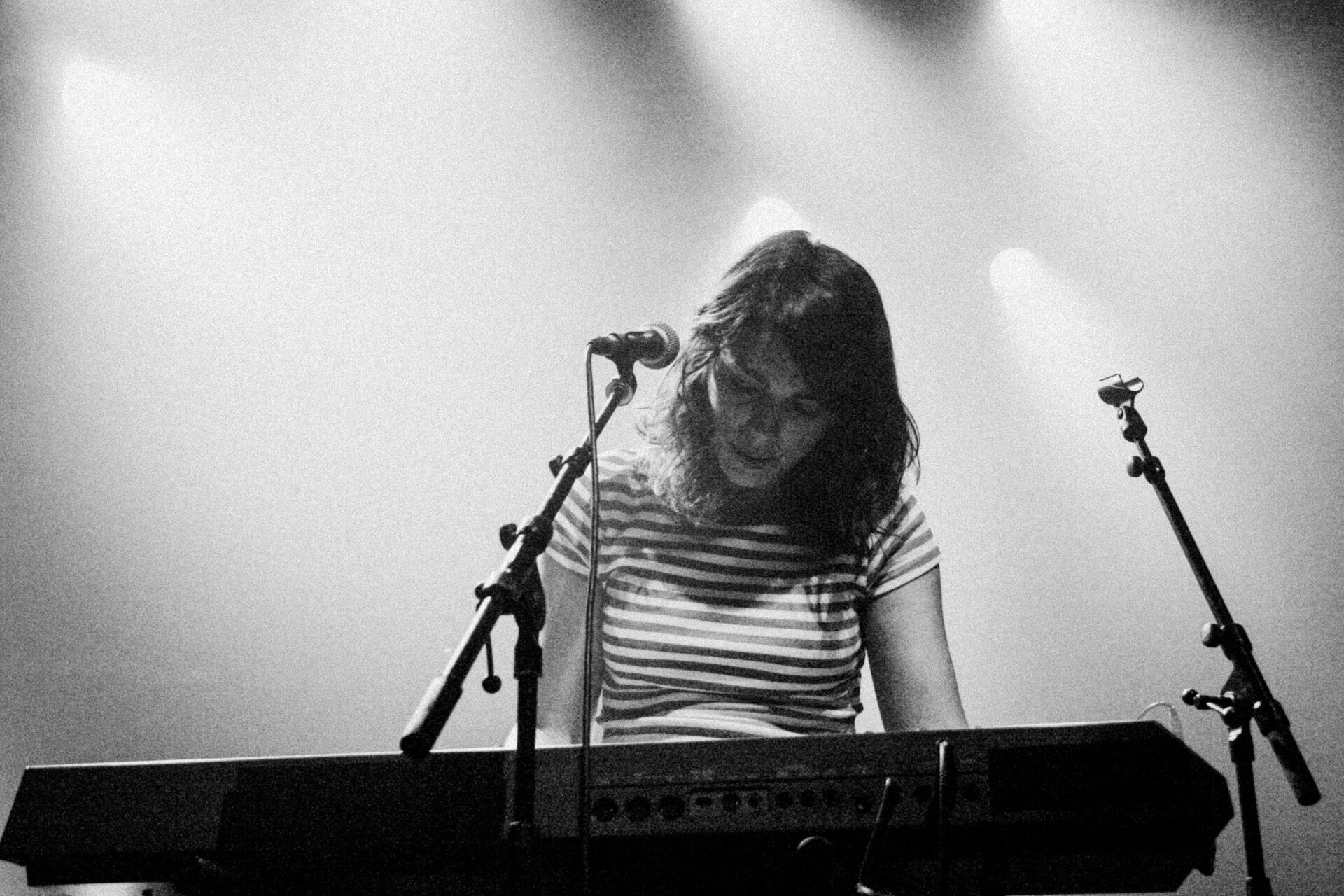 Concert photography — of Laetitia Shériff — at Le Grand Mix - Tourcoing — (2008) - Image 11