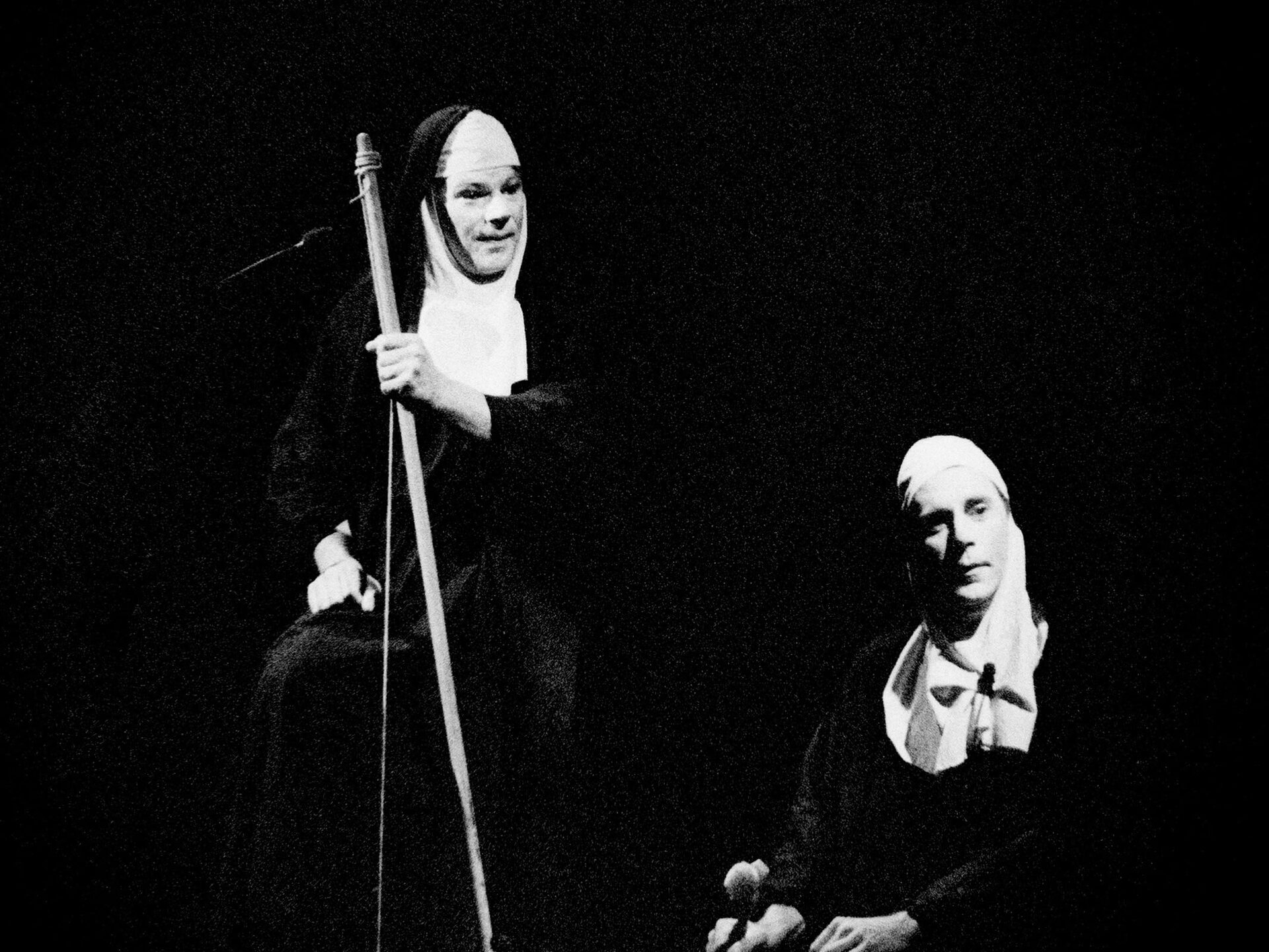 Concert photography — of Les Nonnes Troppos — at Le Pharos - Arras — (1996) - Image 4