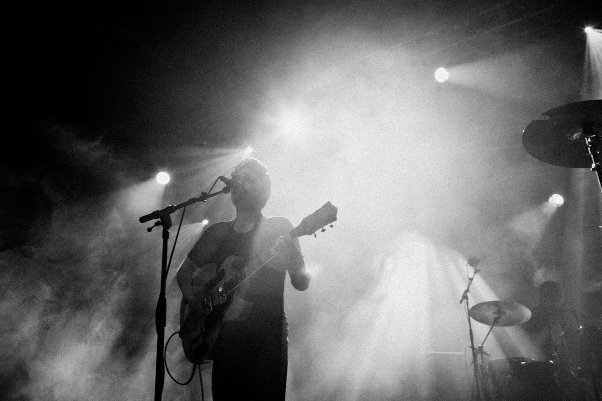 Concert photography — of Local Natives — at Le Grand Mix - Tourcoing — (1905) - Image 5