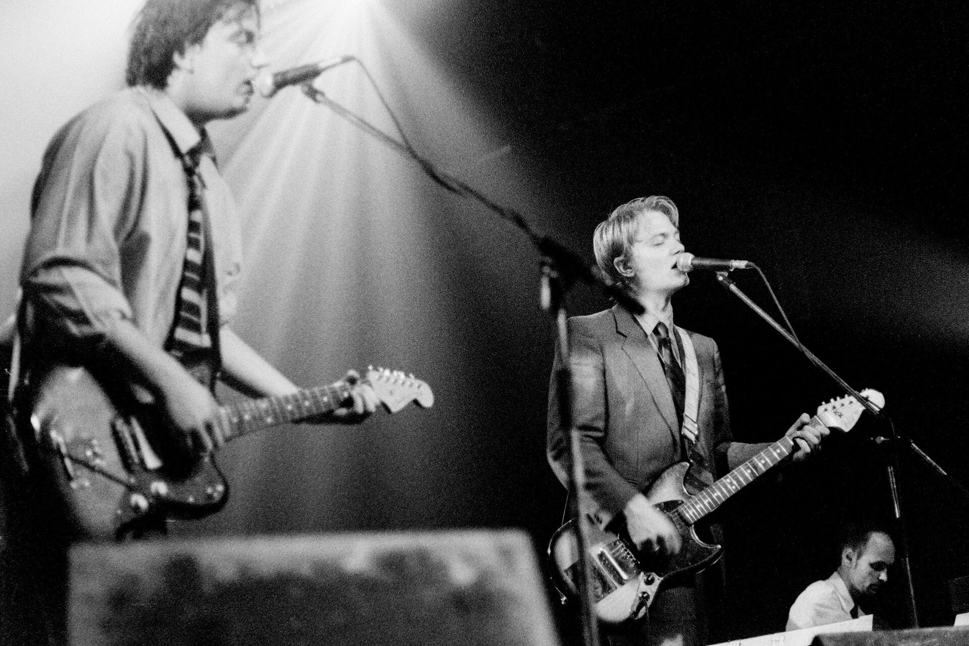 Concert photography — of Locust Fudge — at Le Pharos - Arras — (1996) - Image 5