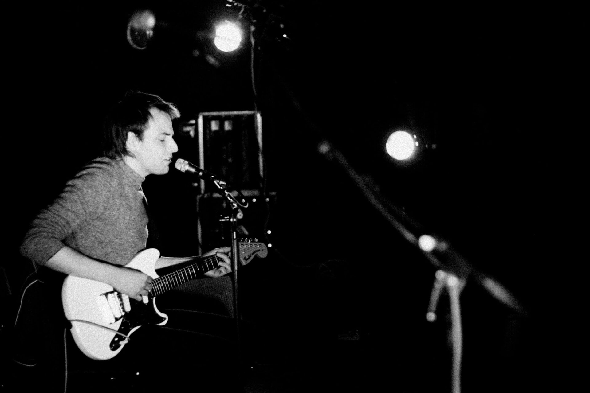 Concert photography — of loïc b.o. — at La Cave aux poetes - Roubaix — (2023)