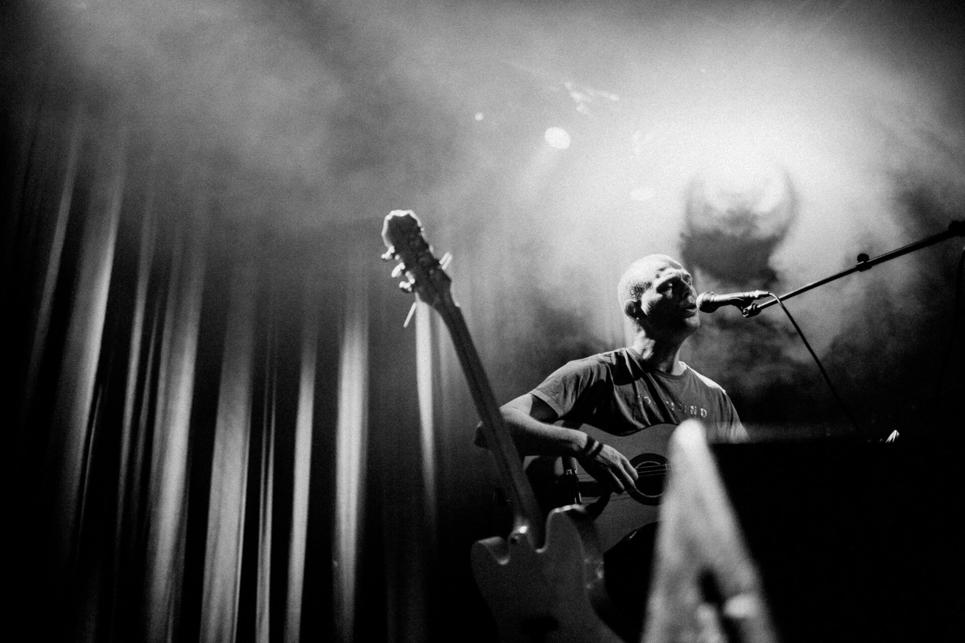 Concert photography — of Matt Elliot — at Le Grand Mix - Tourcoing — (2009) - Image 2