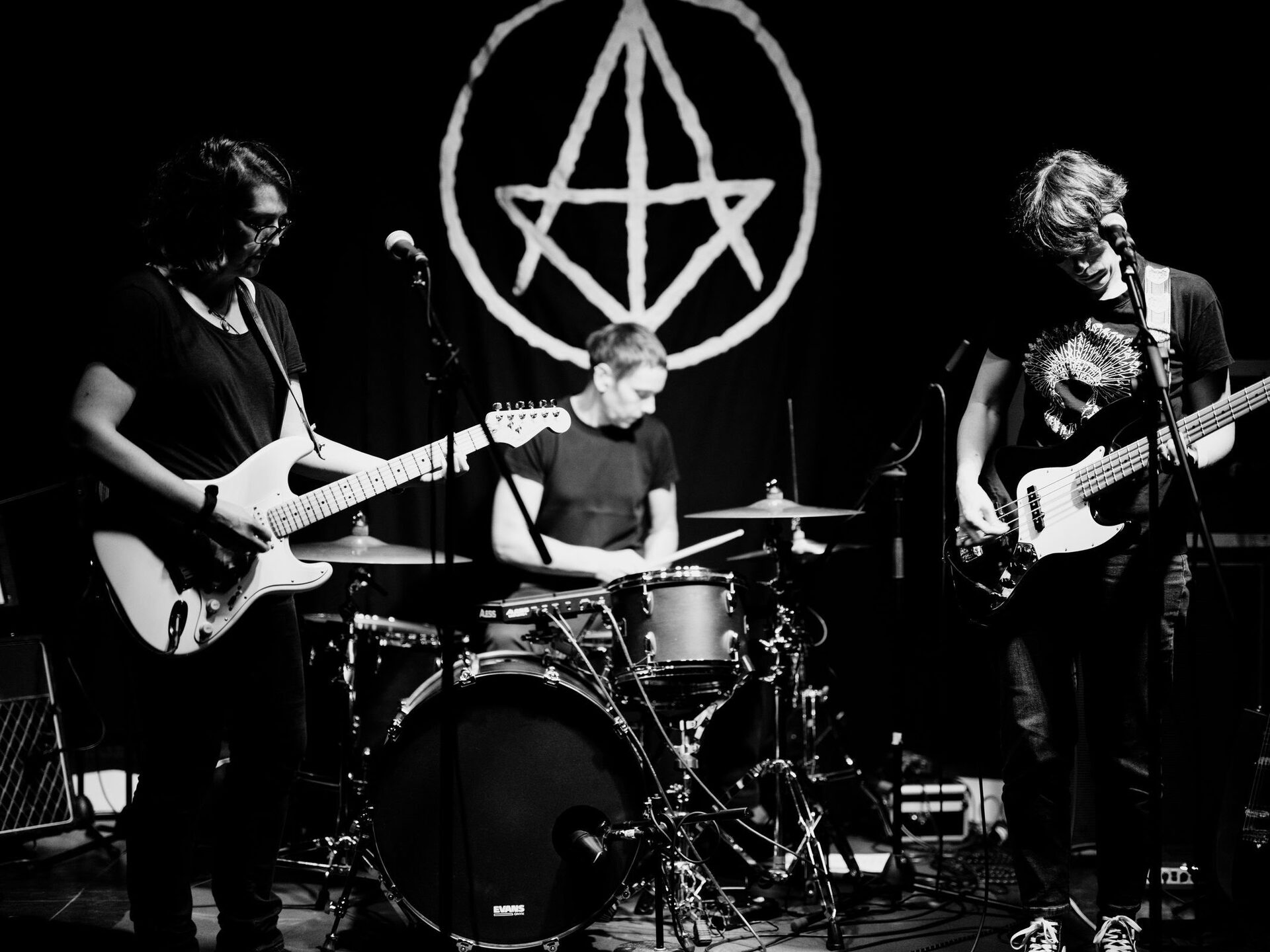 Concert photography — of My Imaginary Loves — at Valencia — (2024) - Image 9