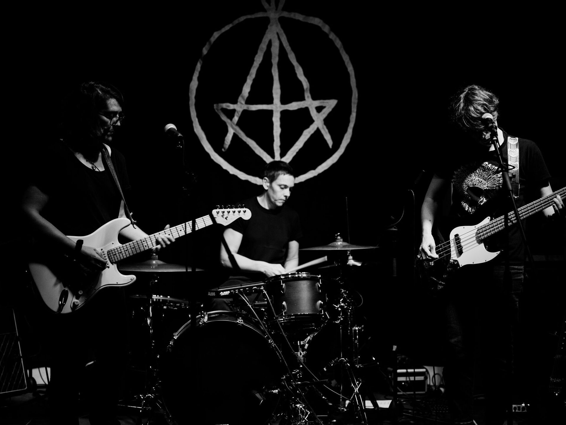 Concert photography — of My Imaginary Loves — at Valencia — (2024) - Image 10