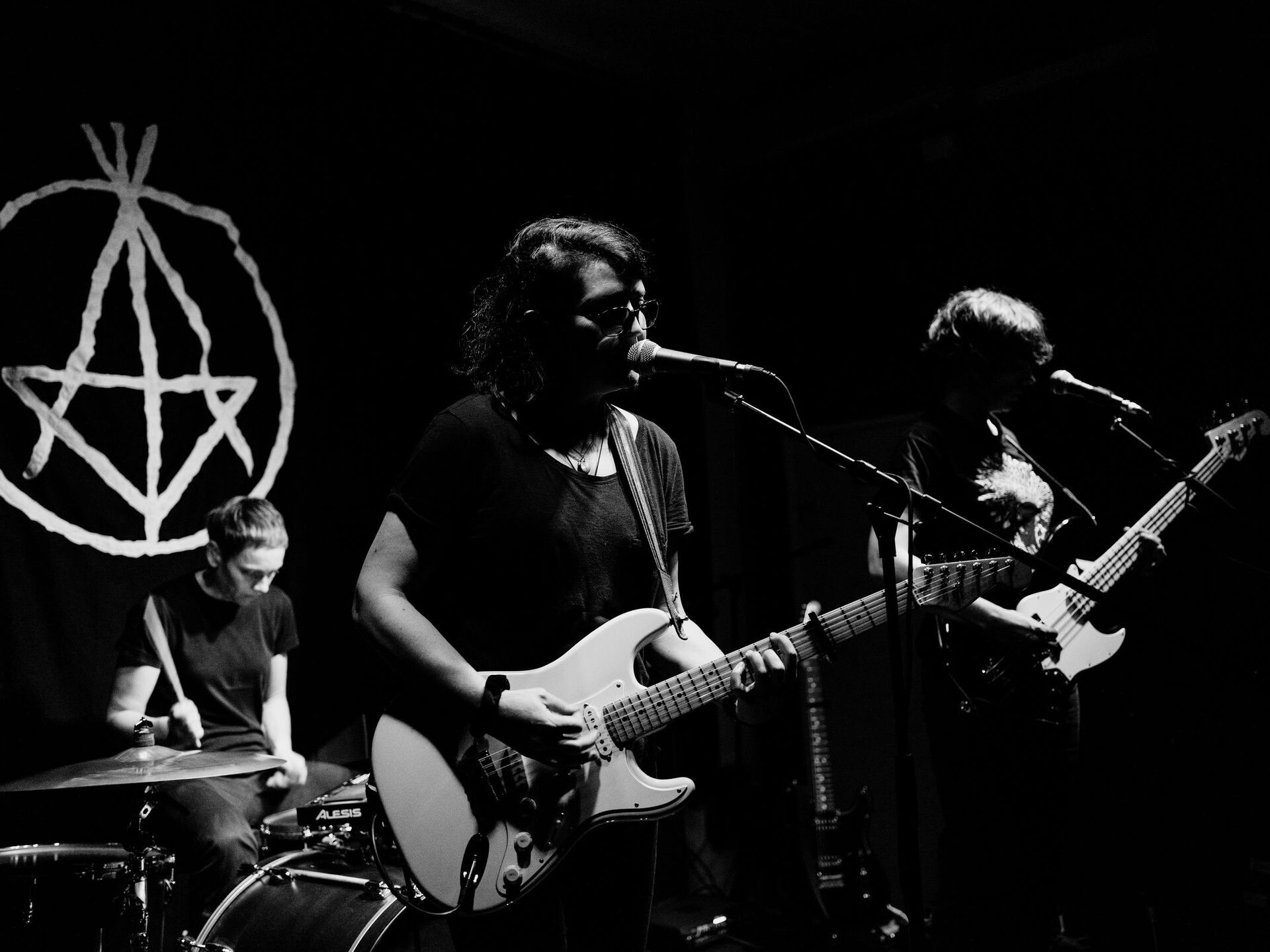 Concert photography — of My Imaginary Loves — at Valencia — (2024) - Image 12