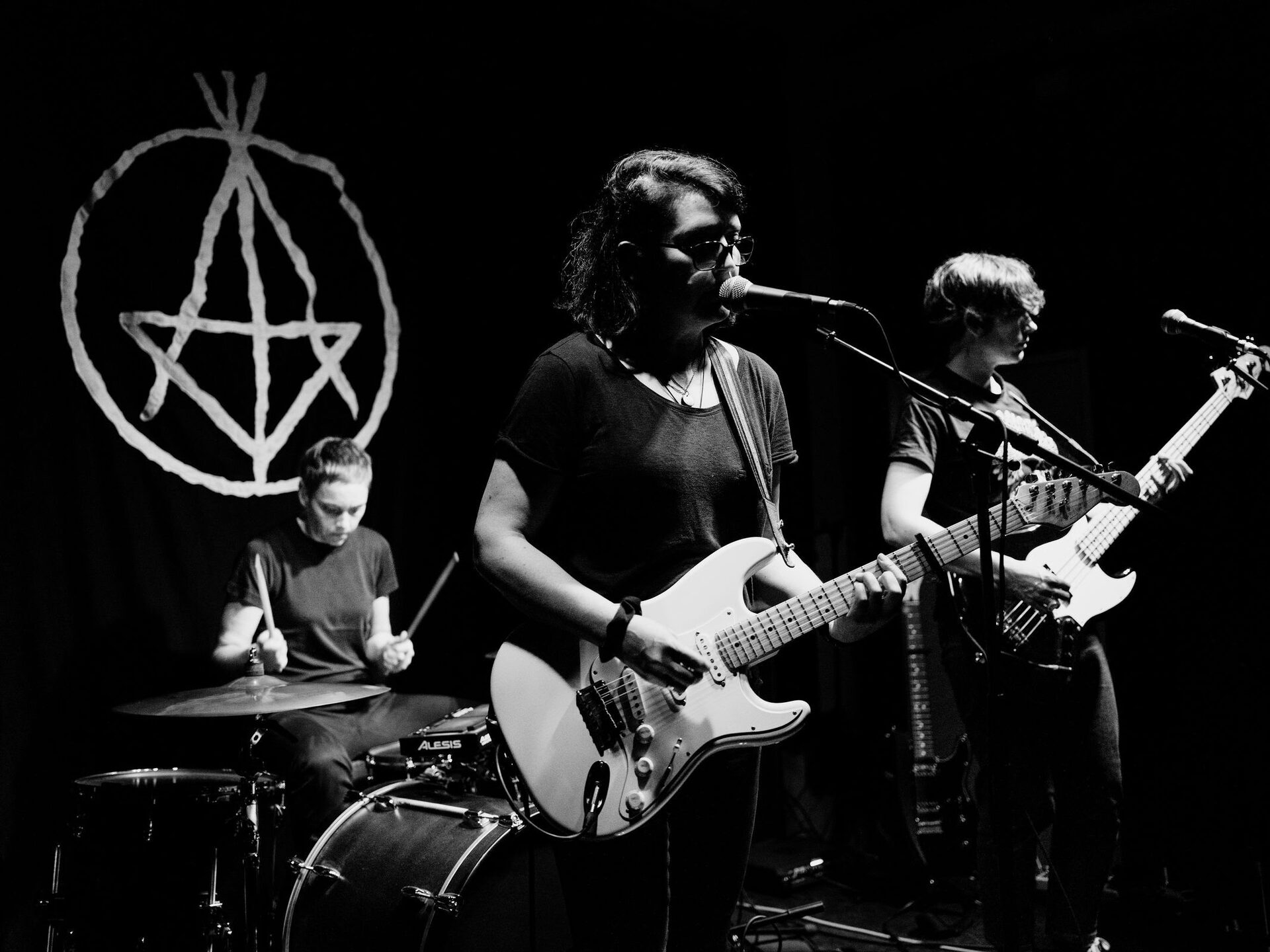 Concert photography — of My Imaginary Loves — at Valencia — (2024) - Image 13