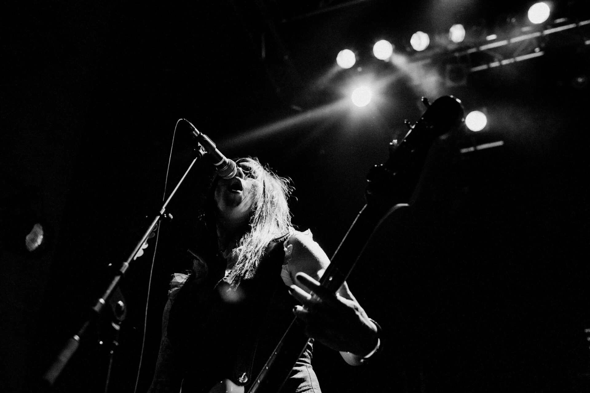 Concert photography — of Nashville Pussy — at Le Grand Mix - Tourcoing — (2011) - Image 1