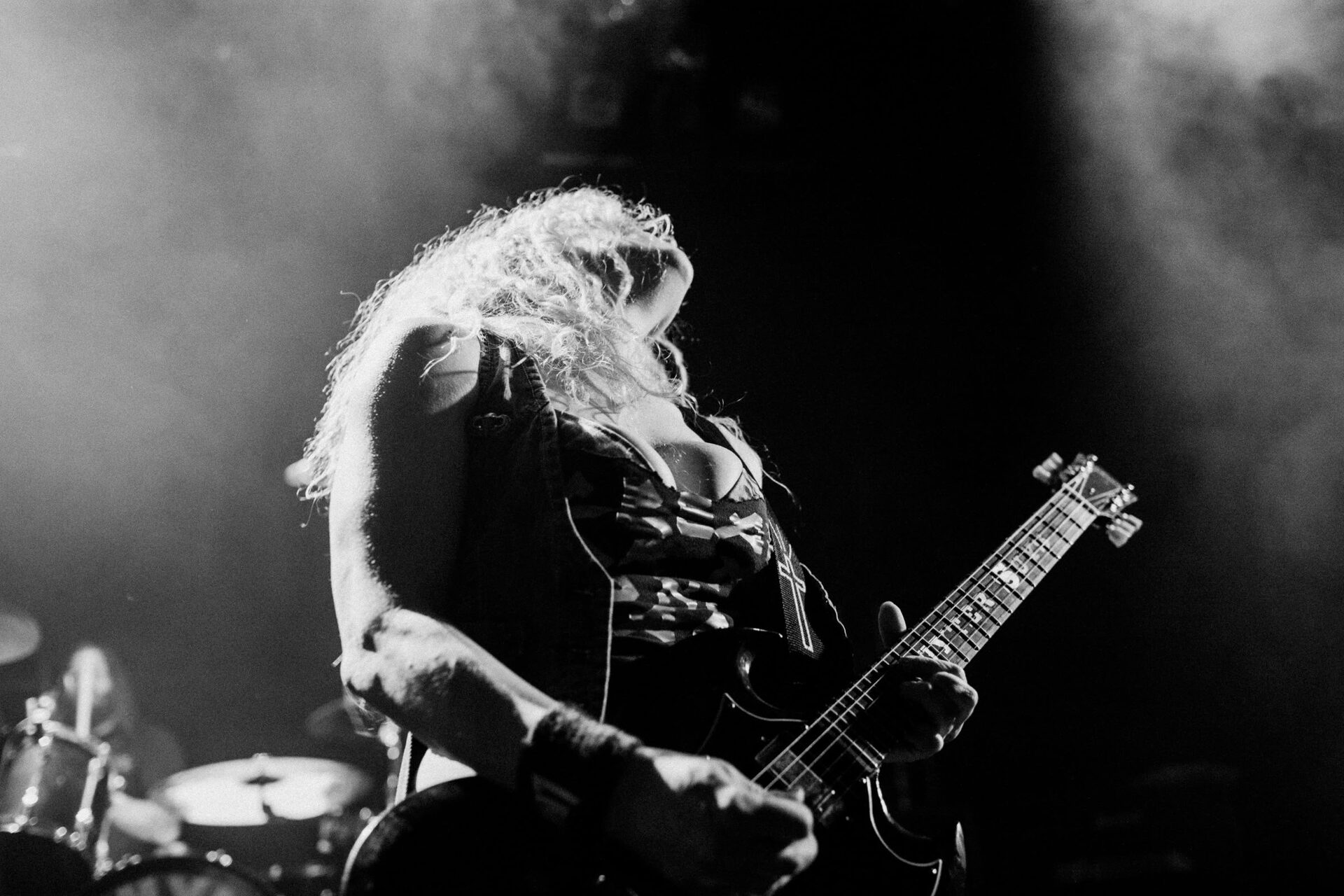 Concert photography — of Nashville Pussy — at Le Grand Mix - Tourcoing — (2011) - Image 14