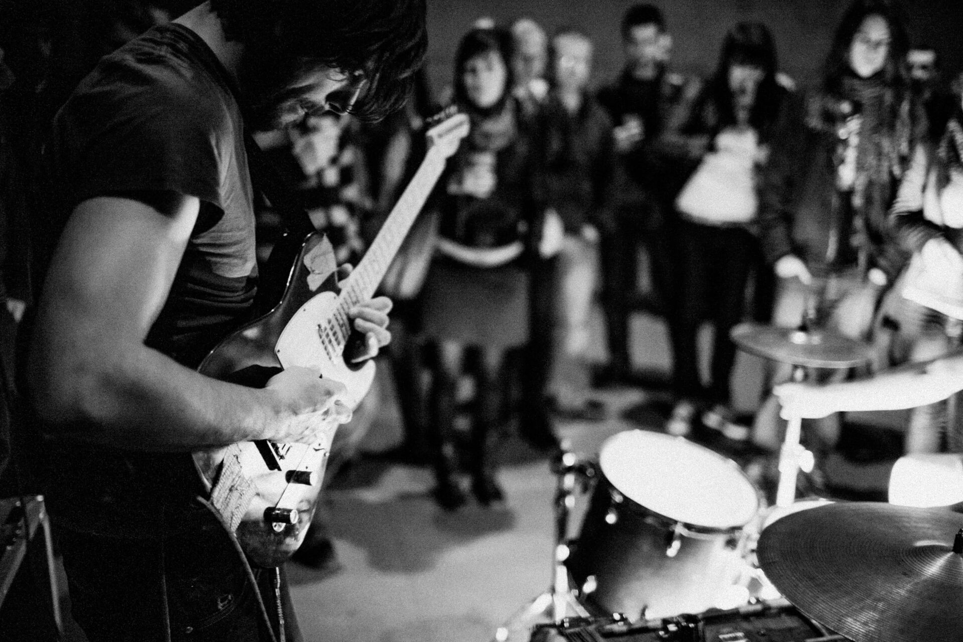 Concert photography — of Pneu — at Le Grand Mix - Tourcoing — (2011) - Image 6