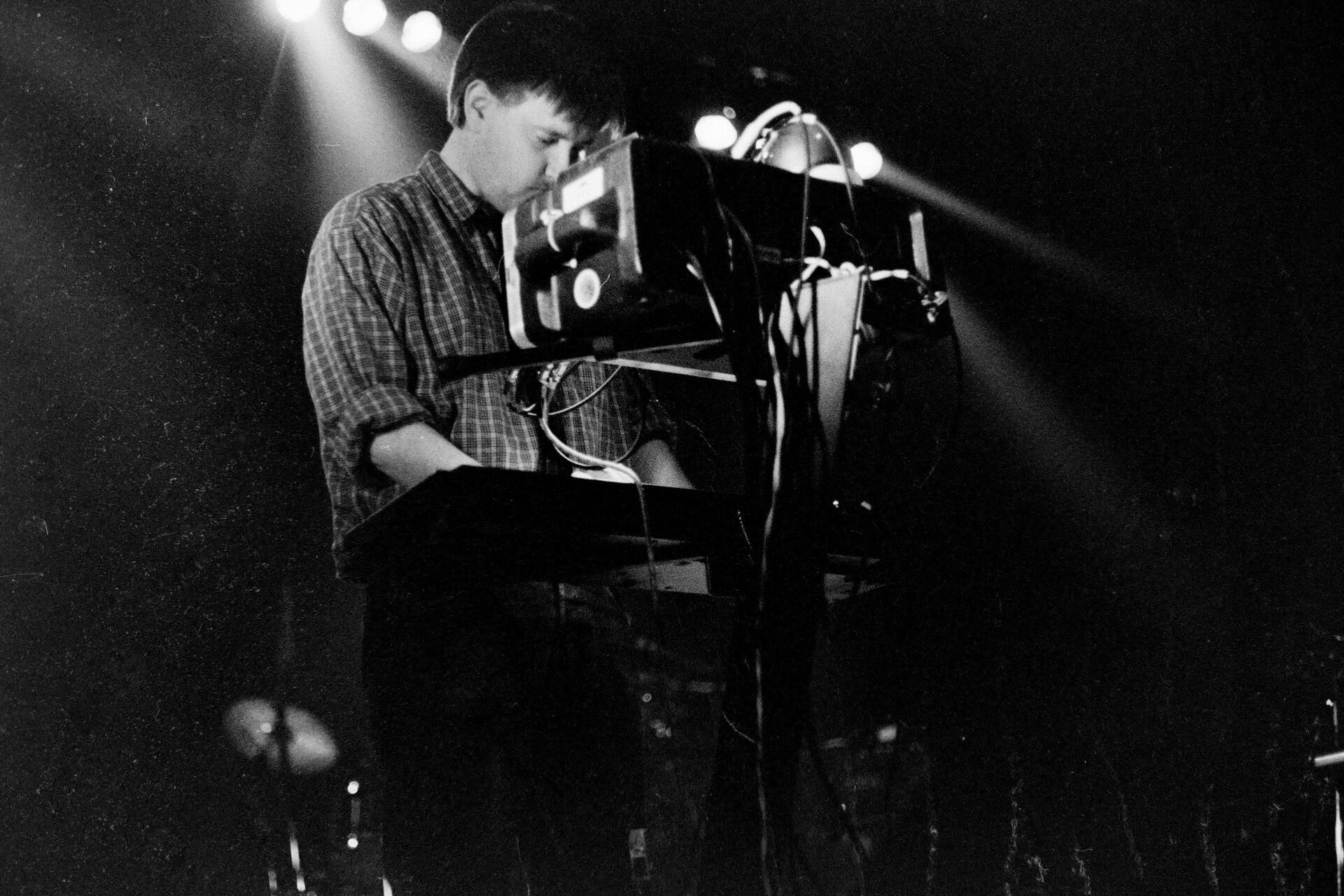 Concert photography — of Salaryman — at L'Aeronef - Lille — (1999) - Image 3