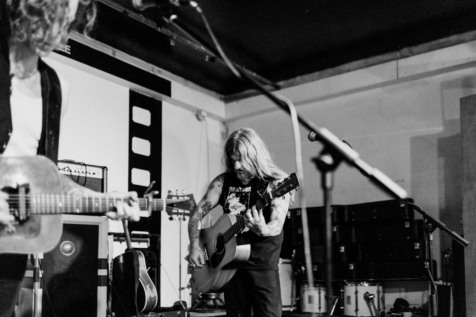 Concert photography — of Scott Weinrich Wino — at Le Vizteur - Lille — (2023) - Image 6