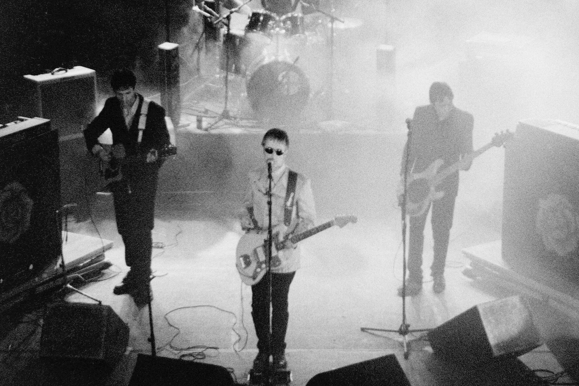 Concert photography — of The Divine Comedy — at Salle des Concerts - Arras — (1996) - Image 4