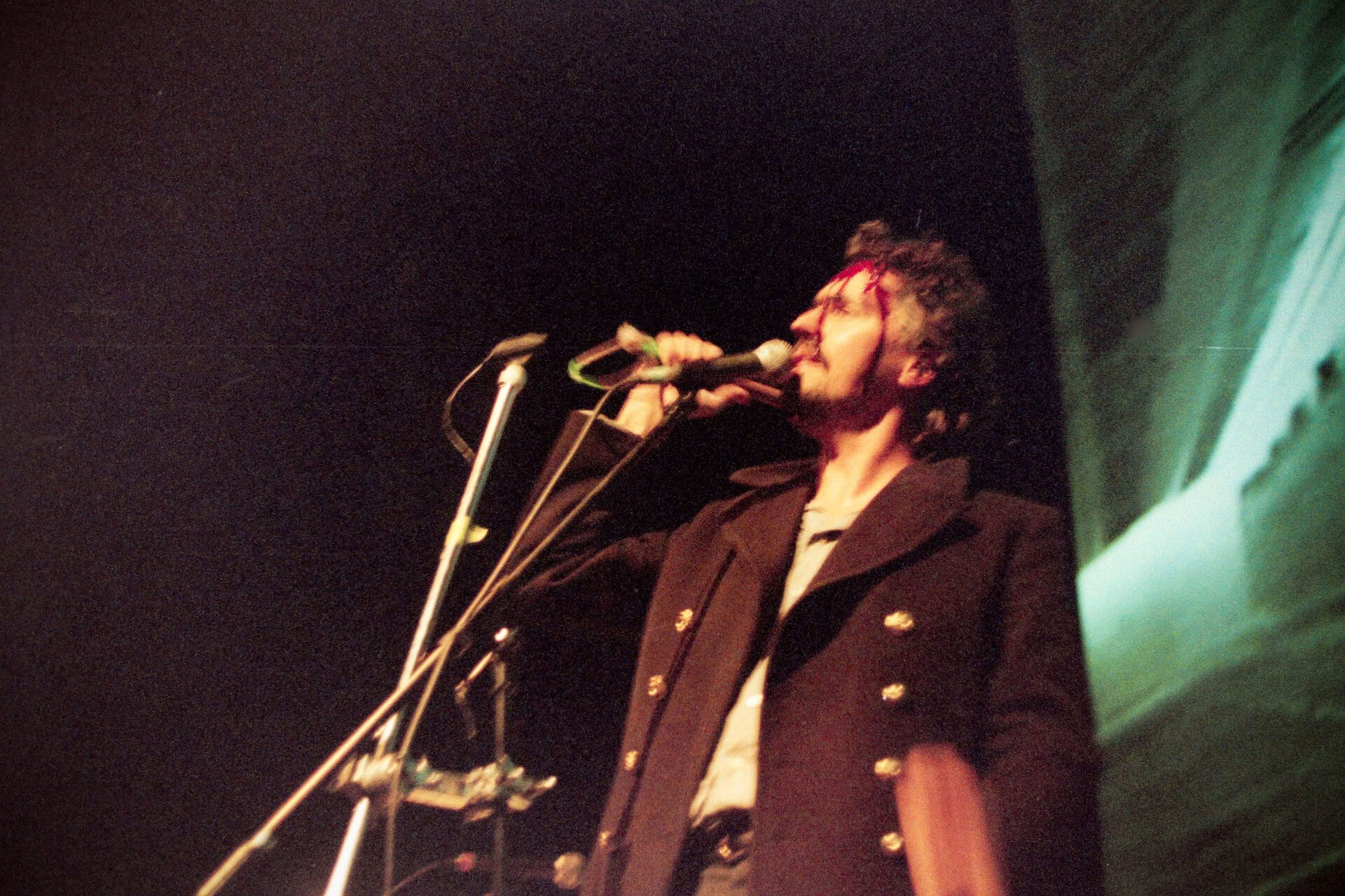 Concert photography — of The Flaming Lips — at L'Aeronef - Lille — (1999) - Image 2