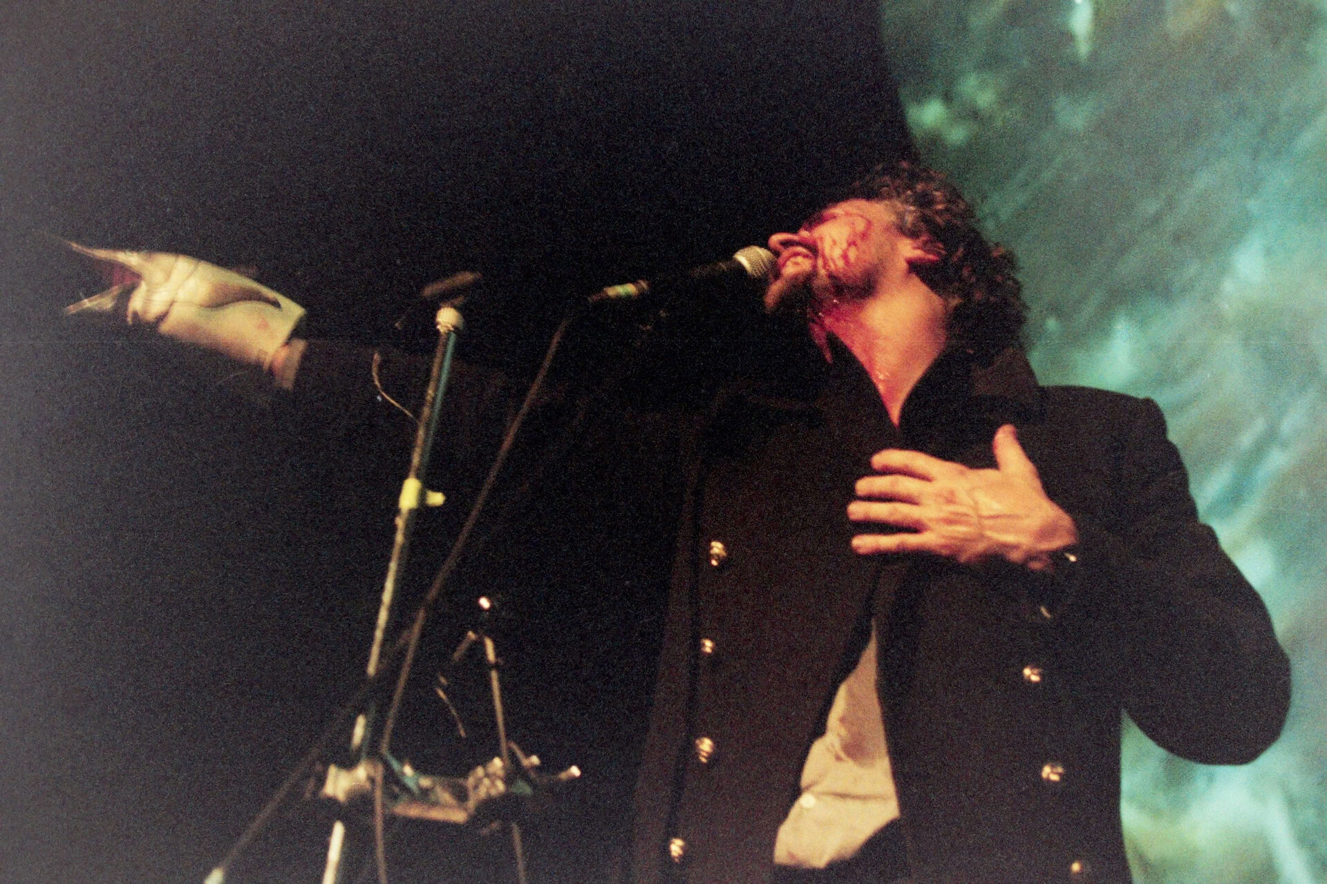 Concert photography — of The Flaming Lips — at L'Aeronef - Lille — (1999) - Image 6