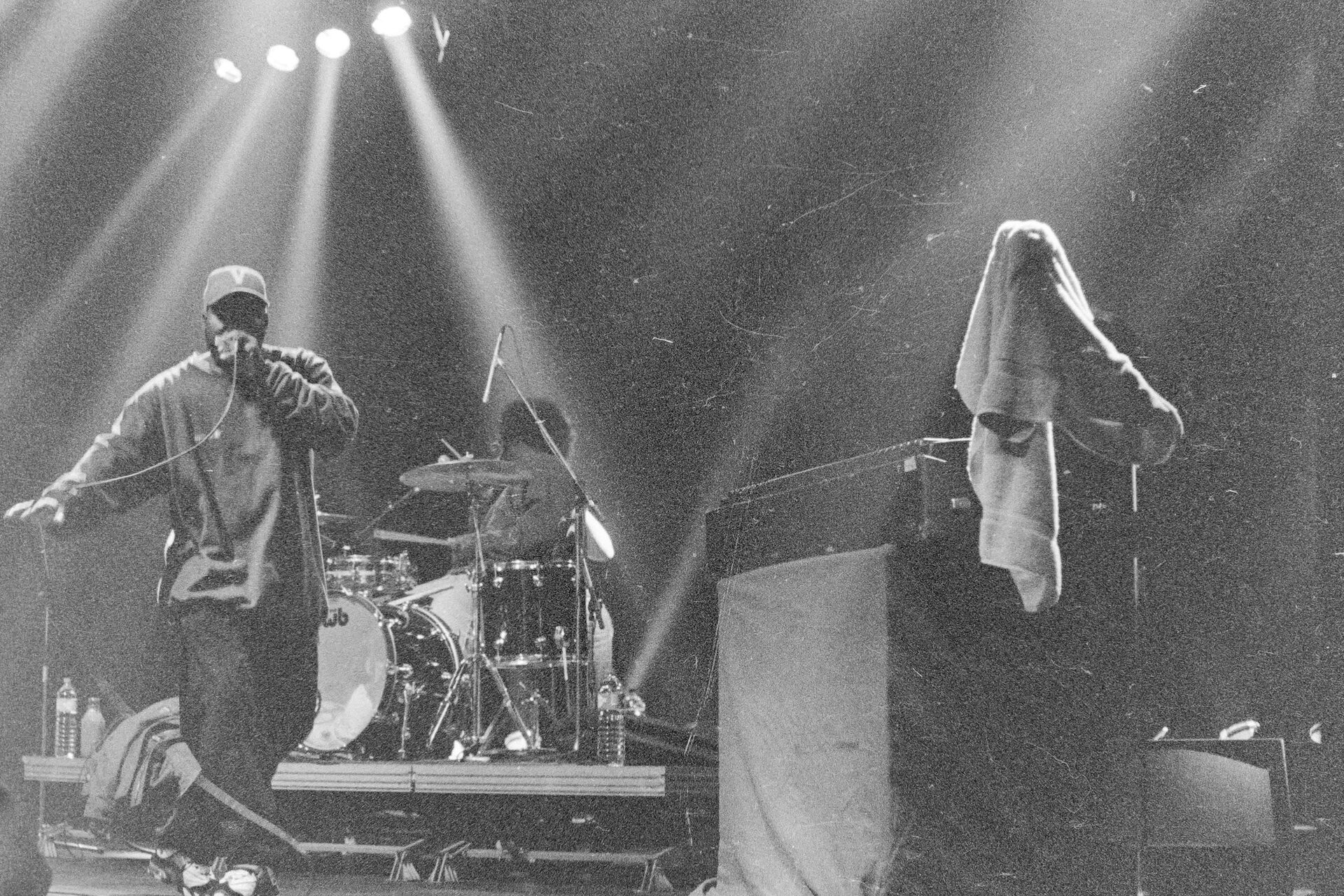 Concert photography — of The Roots — at 2008 - L'Aeronef - Lille — (2023) - Image 7