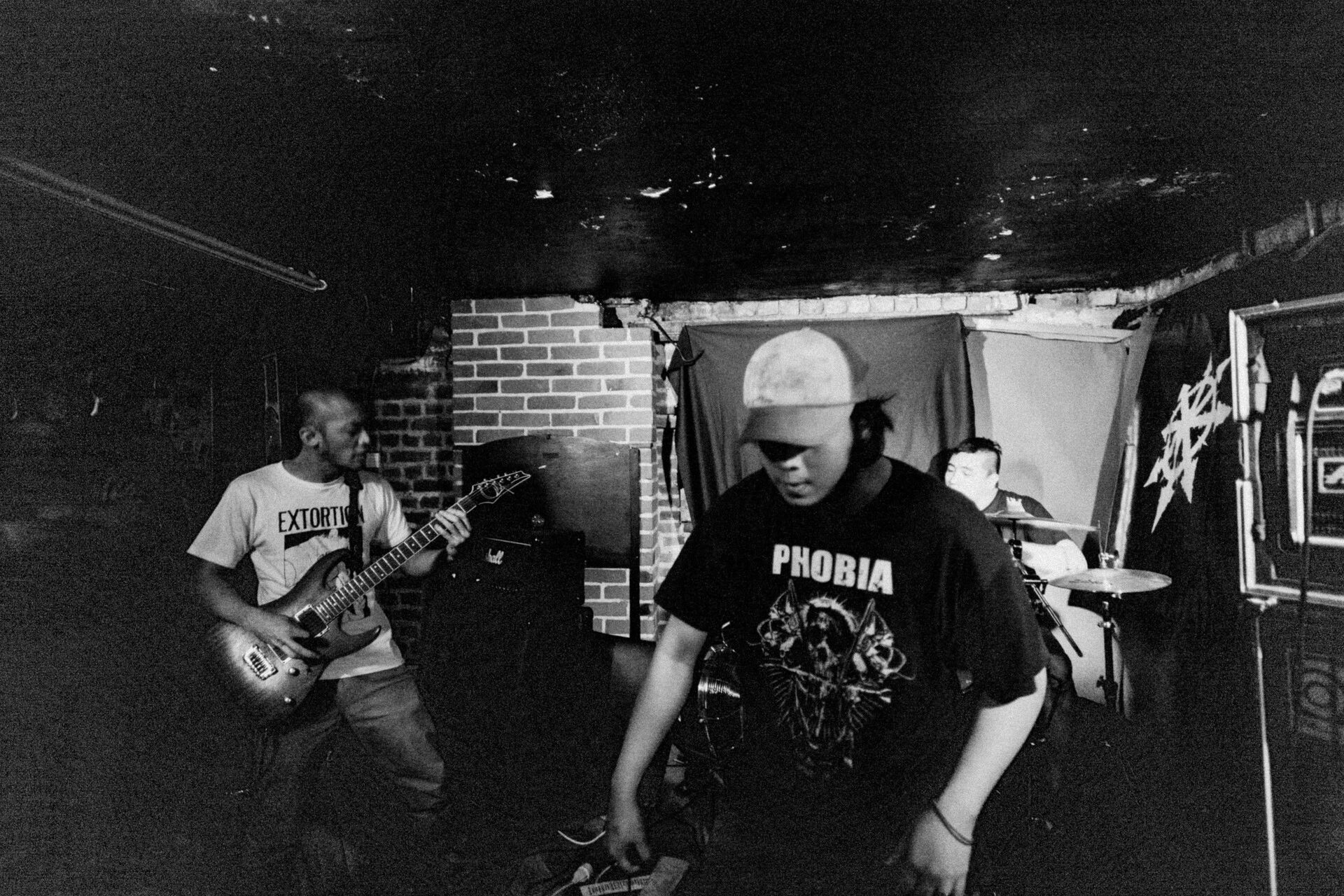 Concert photography — of Wormrot — at Kaotoxin - Lille — (2011) - Image 5