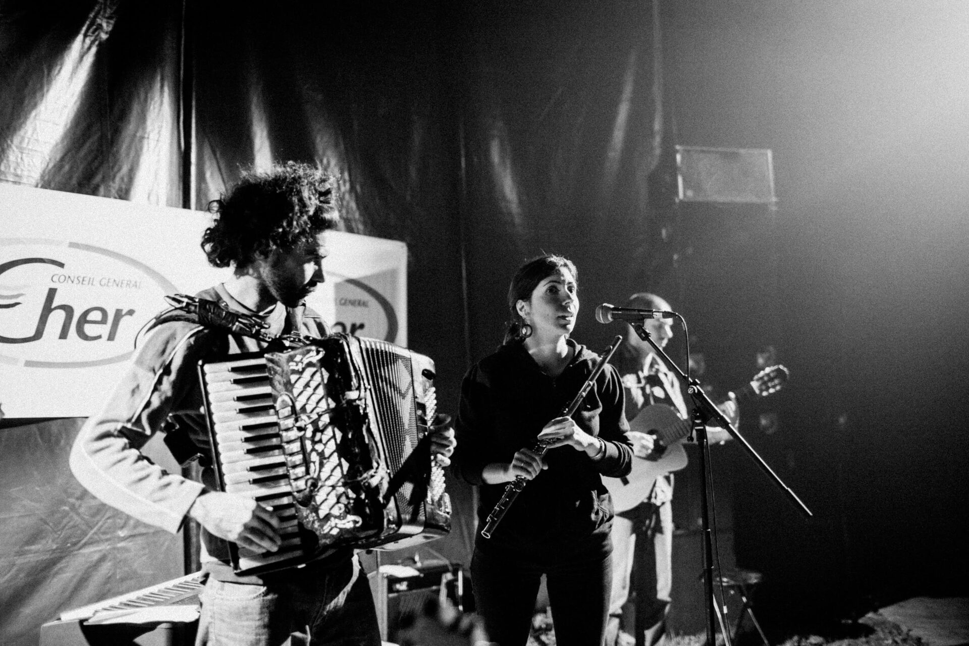 Concert photography — of Les Ogres de Barback — Cher — (2023) - Image 1